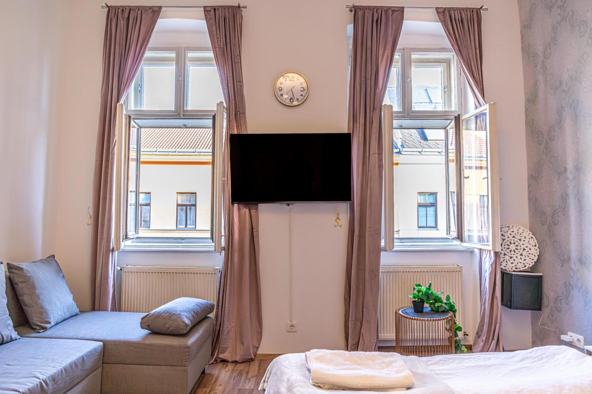 Apartment Living, Suburban Feel 1br Apt. At Prime Spot Wien