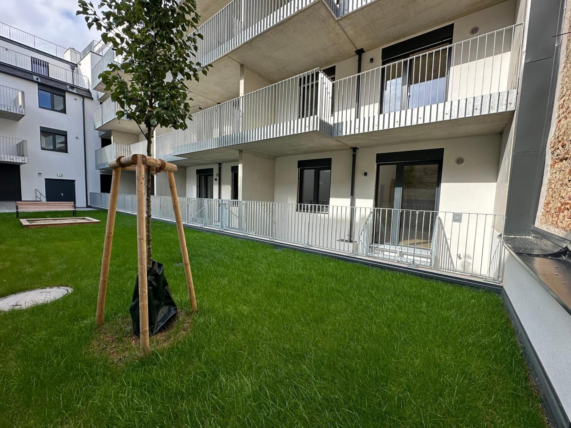 Schoenbrunn Garden Apartment Wien