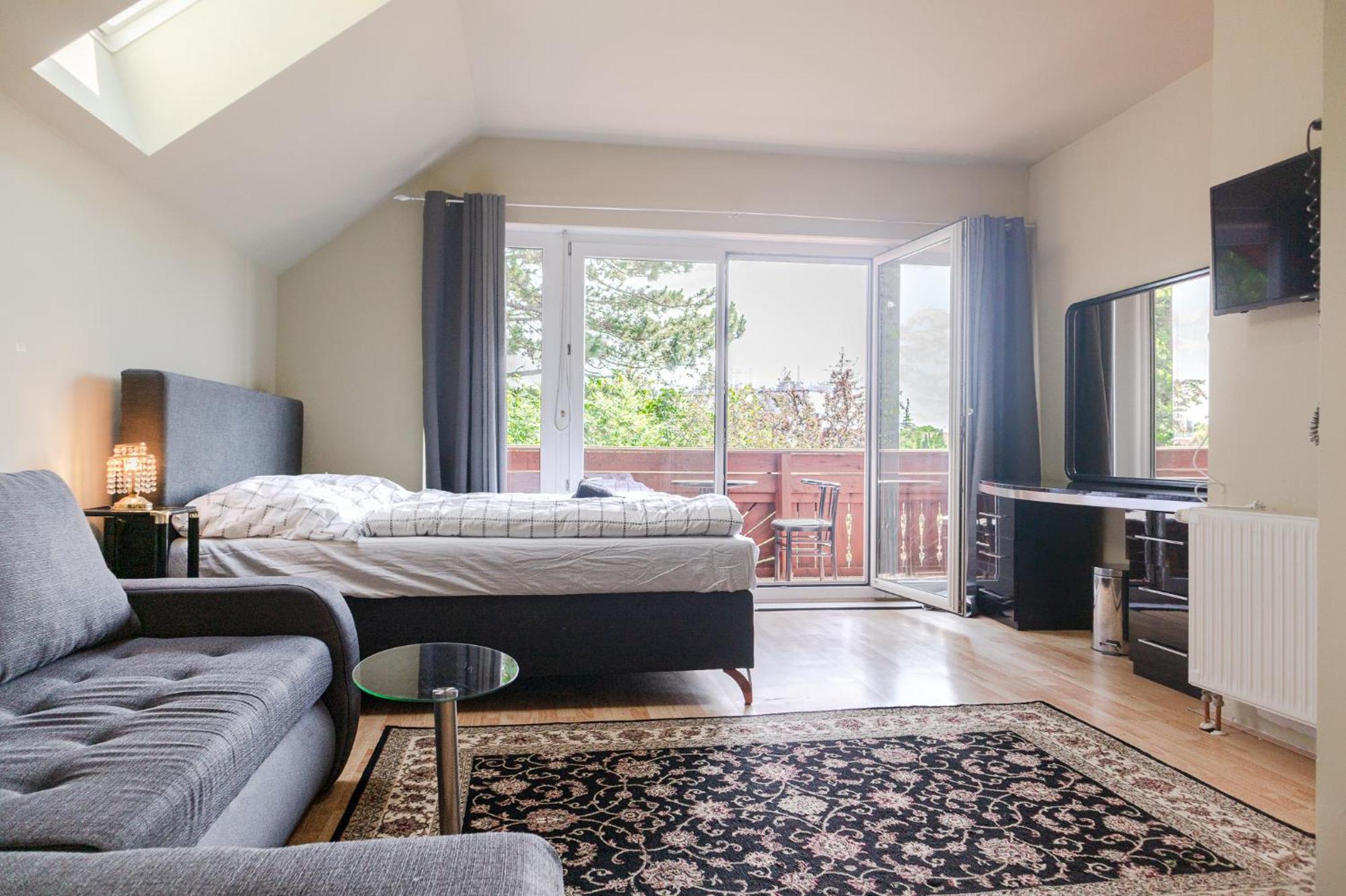 Exquisite In Shared With Garden & Parking * Vienna