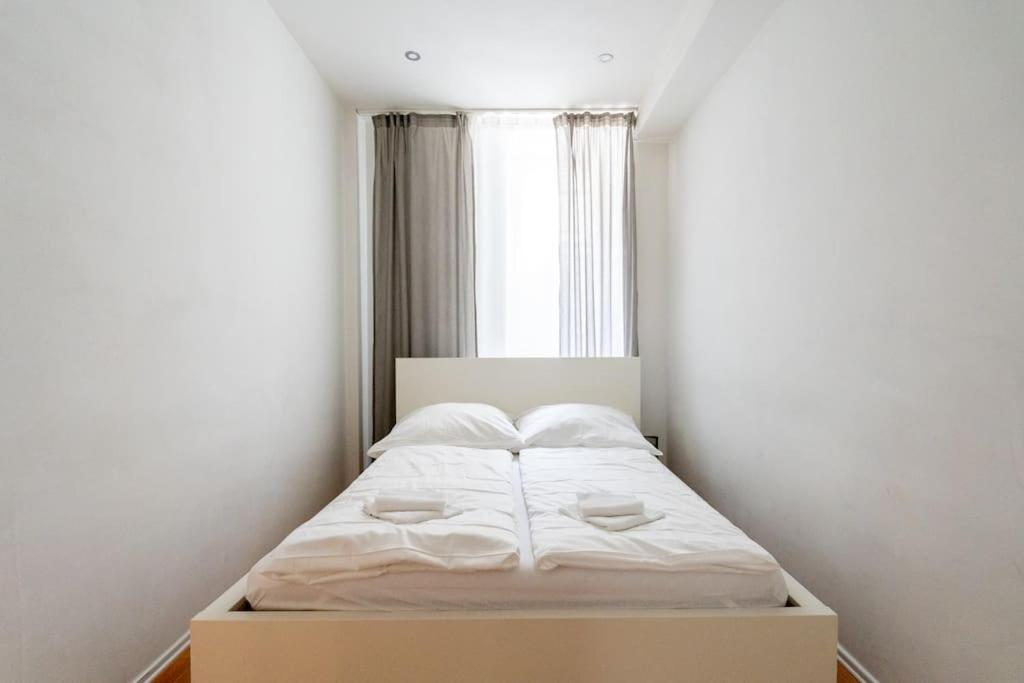 Apartment Spacious Stone Belvedere Wien