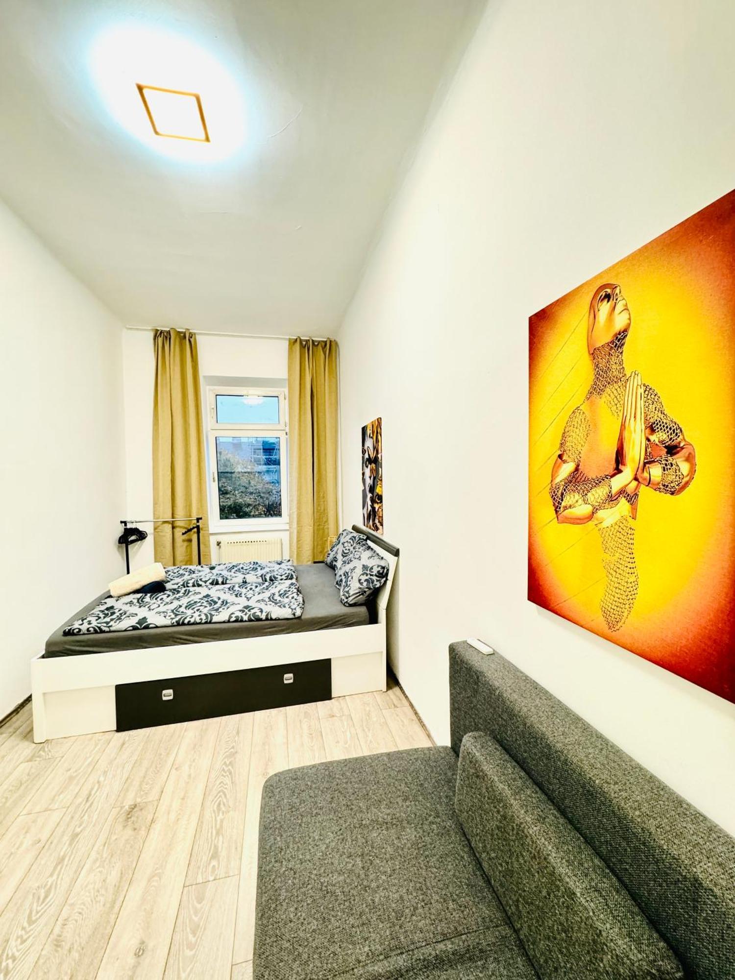 Comfy 3br In A Shared Apt, 10min To Fac Platz *