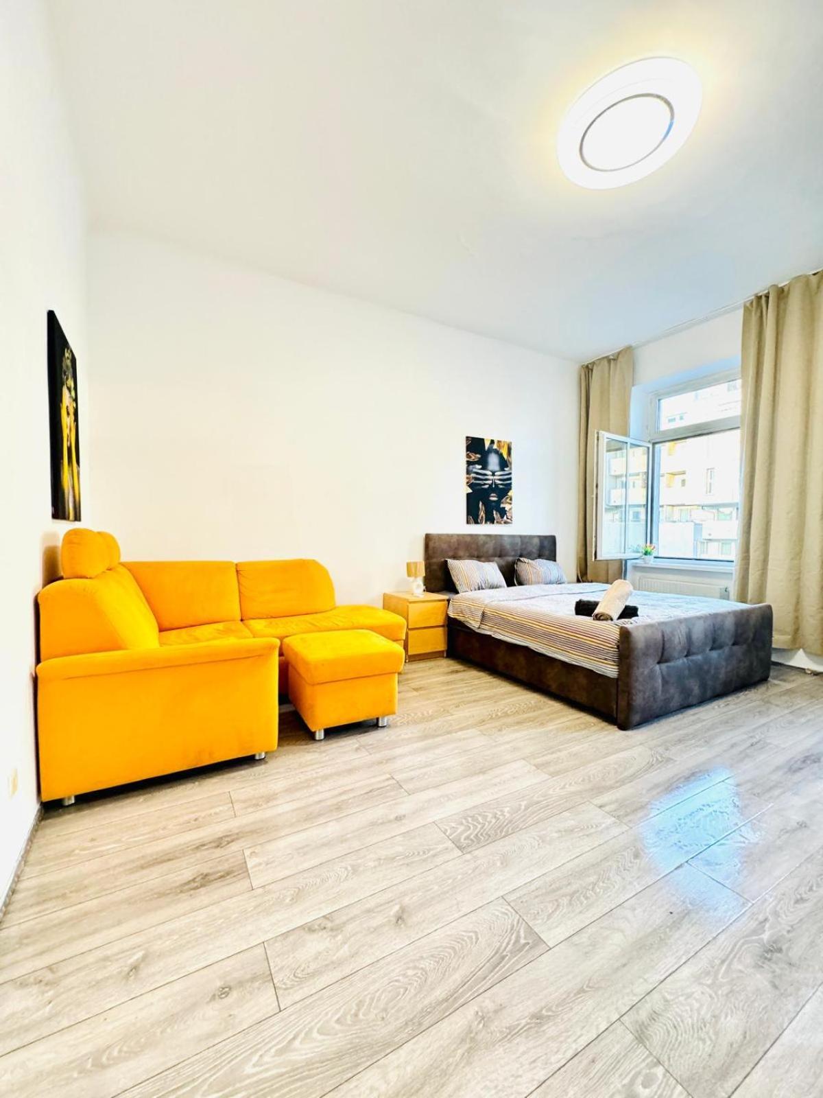 Apartment Comfy 3br In A Shared Apt, 10min To Fac Platz *