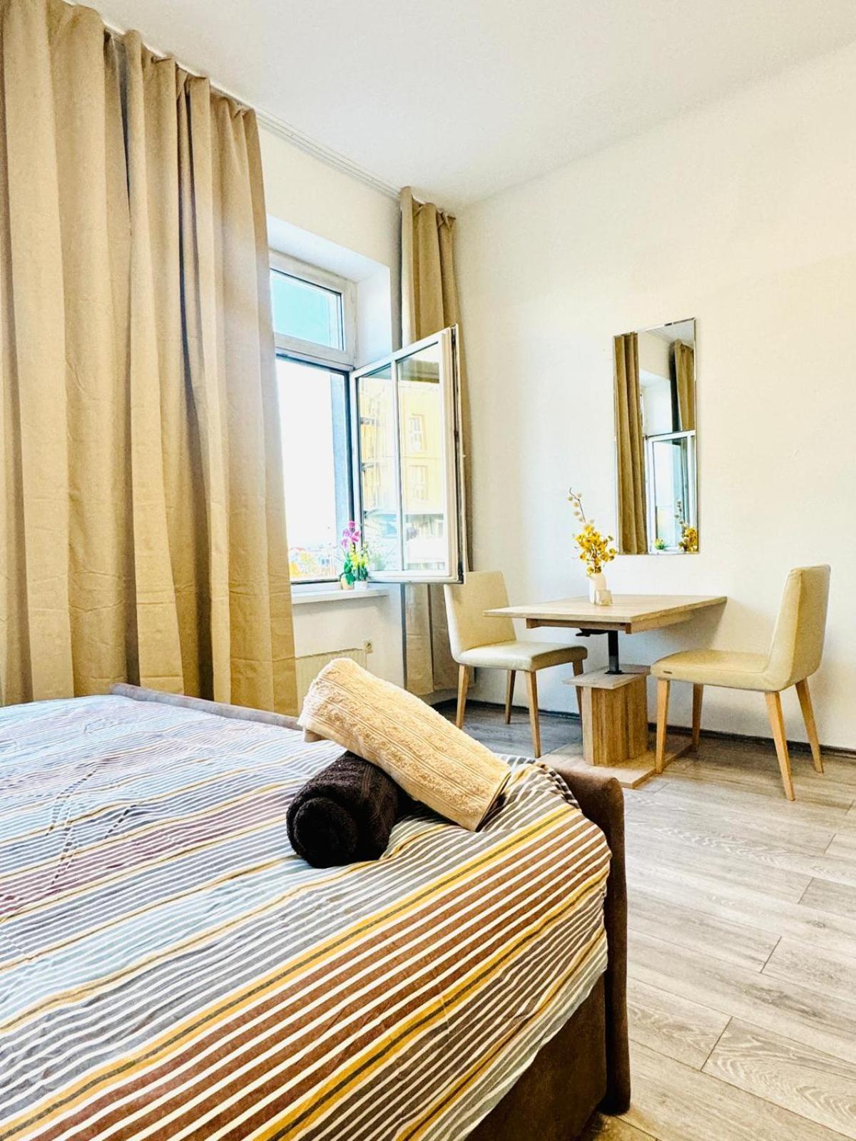 Apartment Comfy 3br In A Shared Apt, 10min To Fac Platz Wien