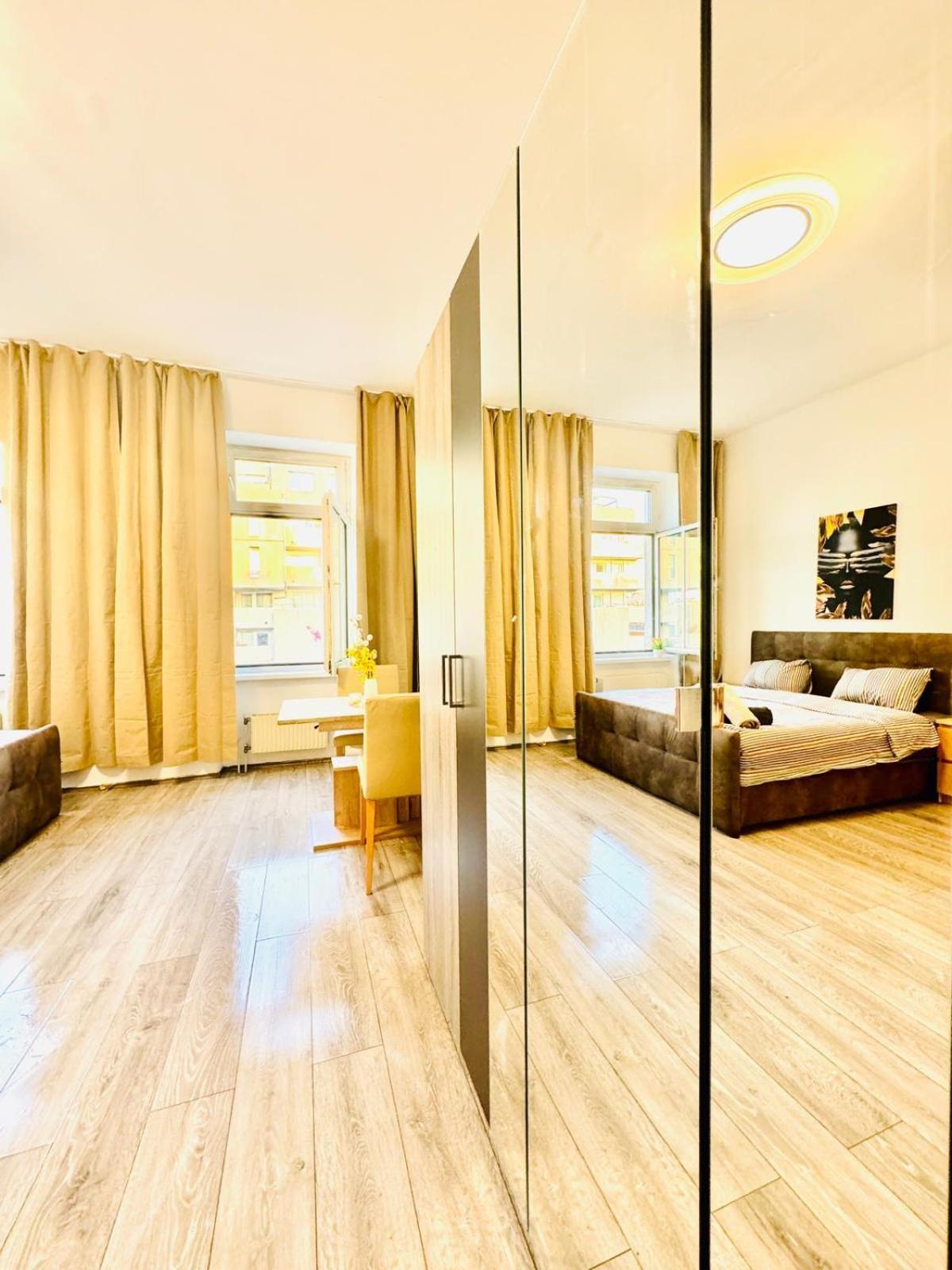 Comfy 3br In A Shared Apt, 10min To Fac Platz