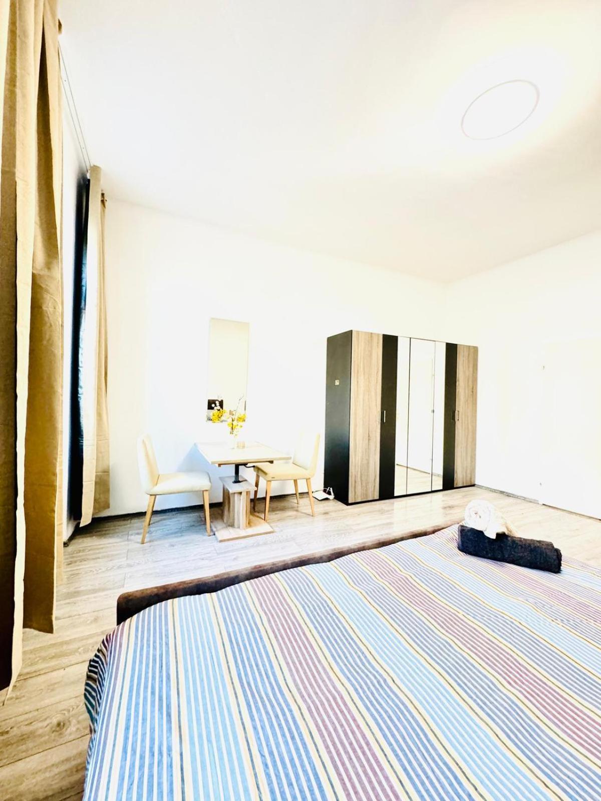 Apartment Comfy 3br In A Shared Apt, 10min To Fac Platz