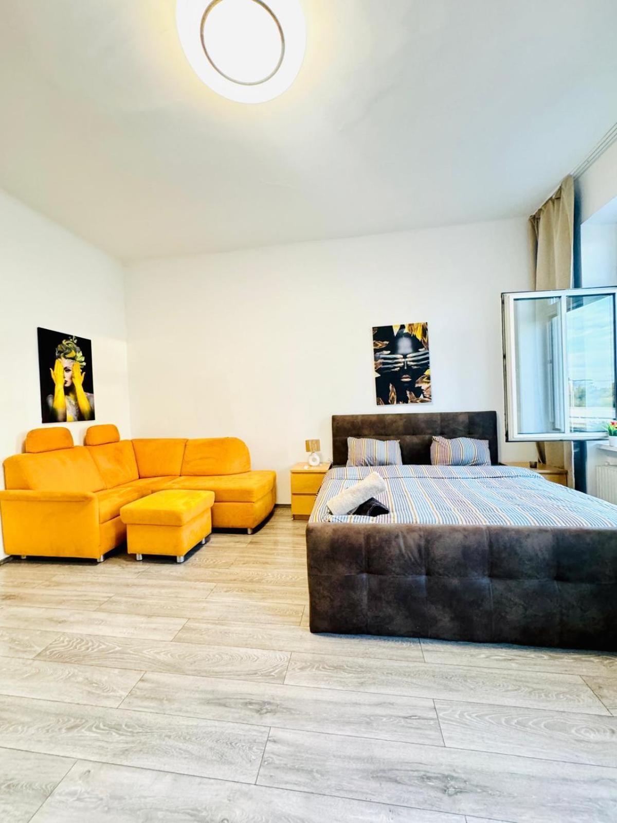 Apartment Comfy 3br In A Shared Apt, 10min To Fac Platz Wien