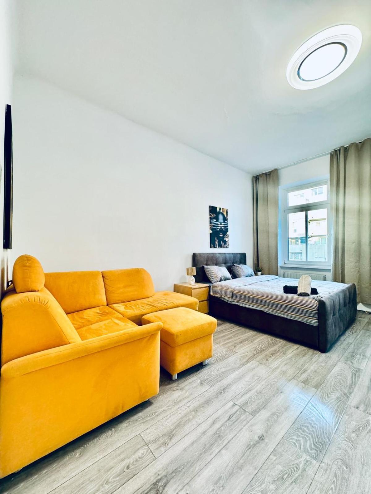 Comfy 3br In A Shared Apt, 10min To Fac Platz