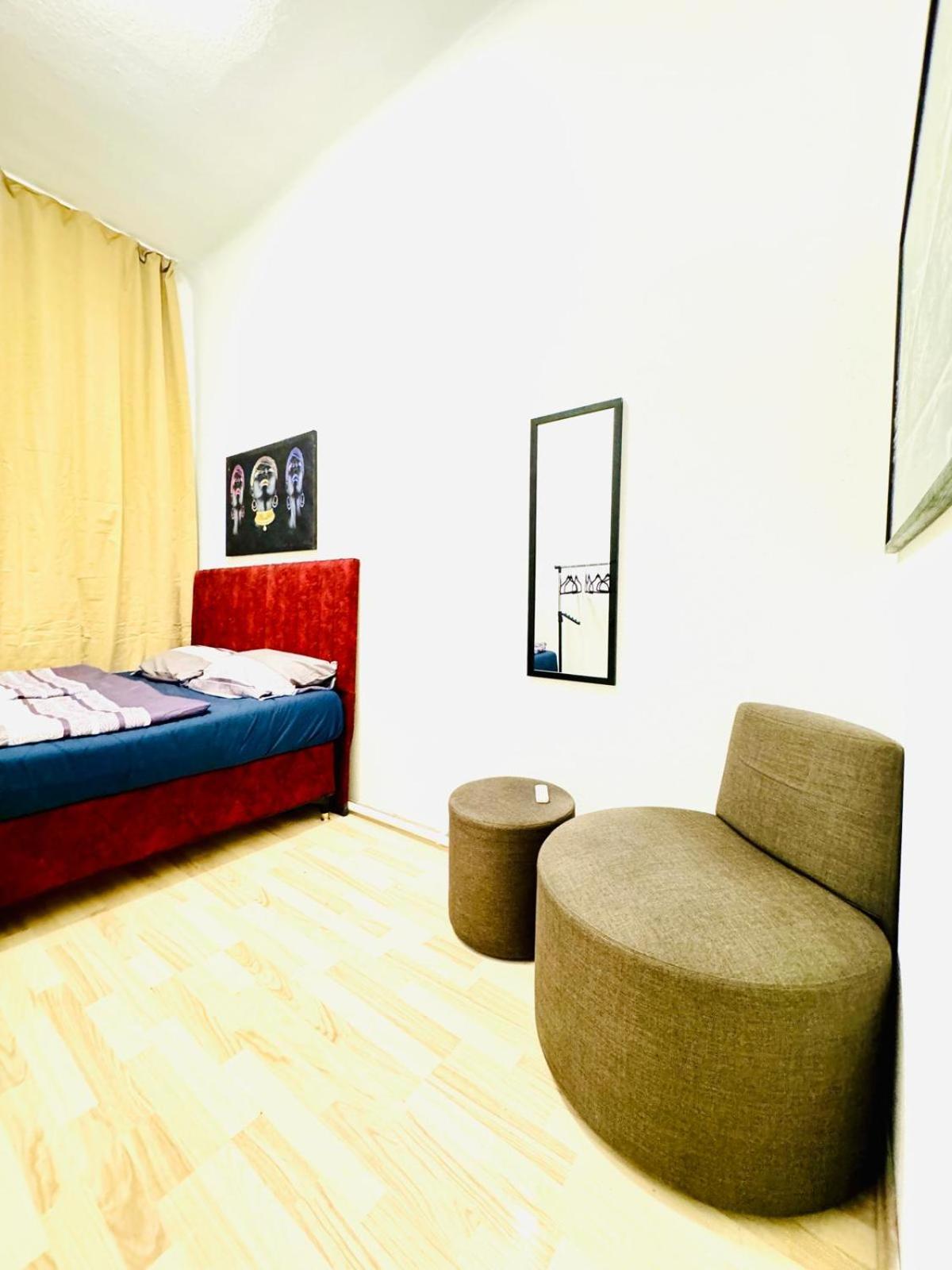 4br For 8p, 10min To Fac Platz *