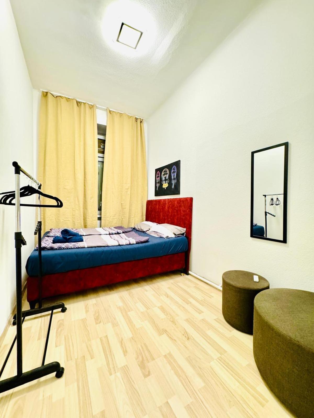 Apartment 4br For 8p, 10min To Fac Platz