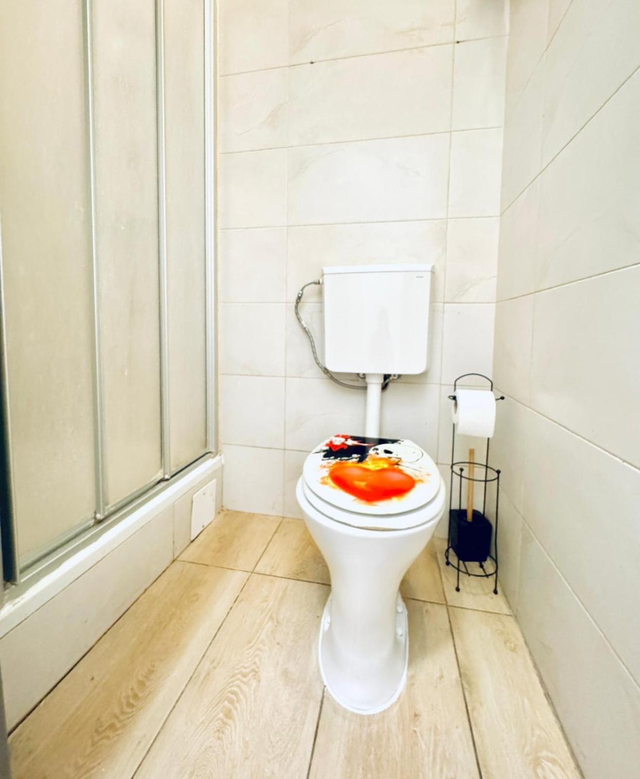 Apartment 4br In A Shared Apt, 10 Min To Fac Platz