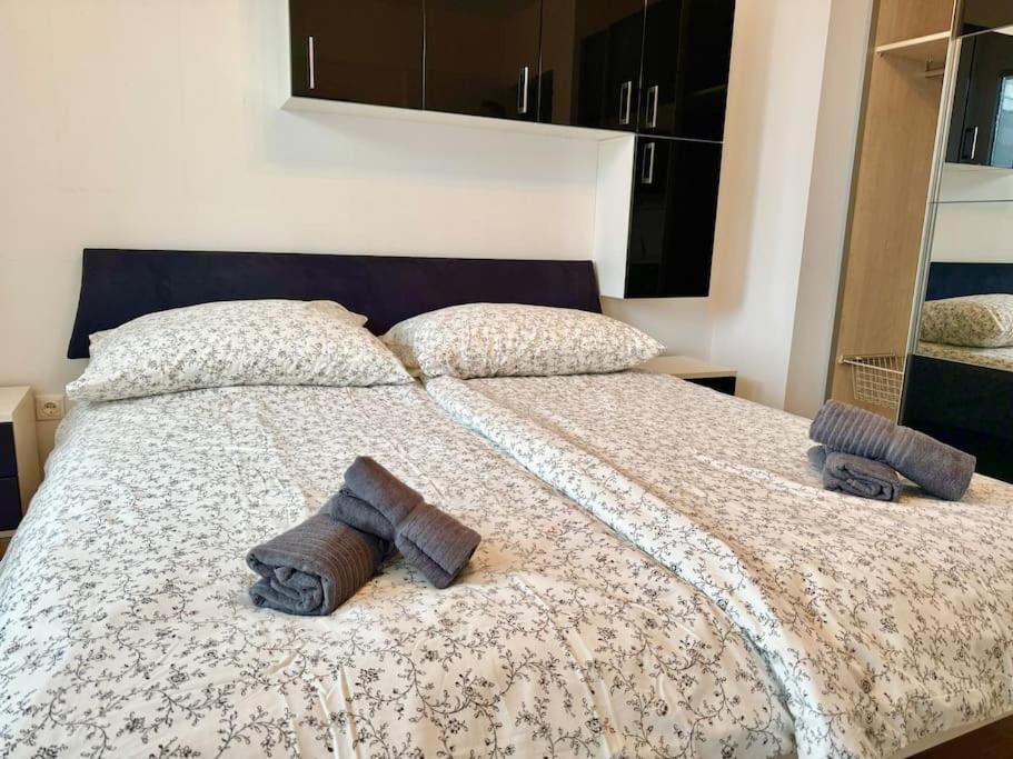 115 M2 Maisonette With Free Parking