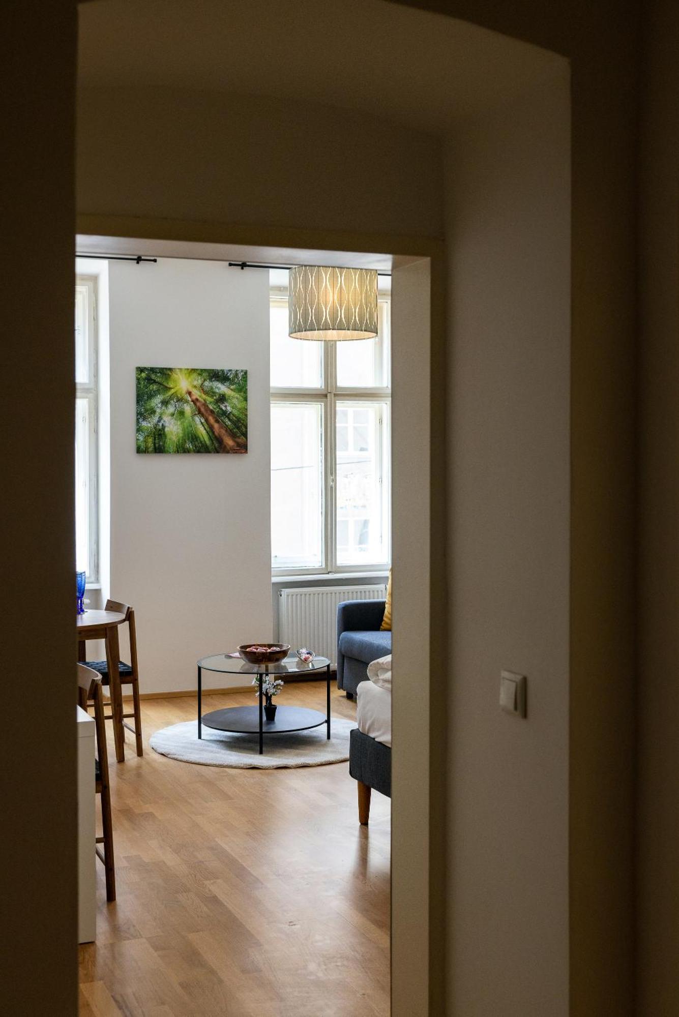 Calm & Cosy With Free Parking