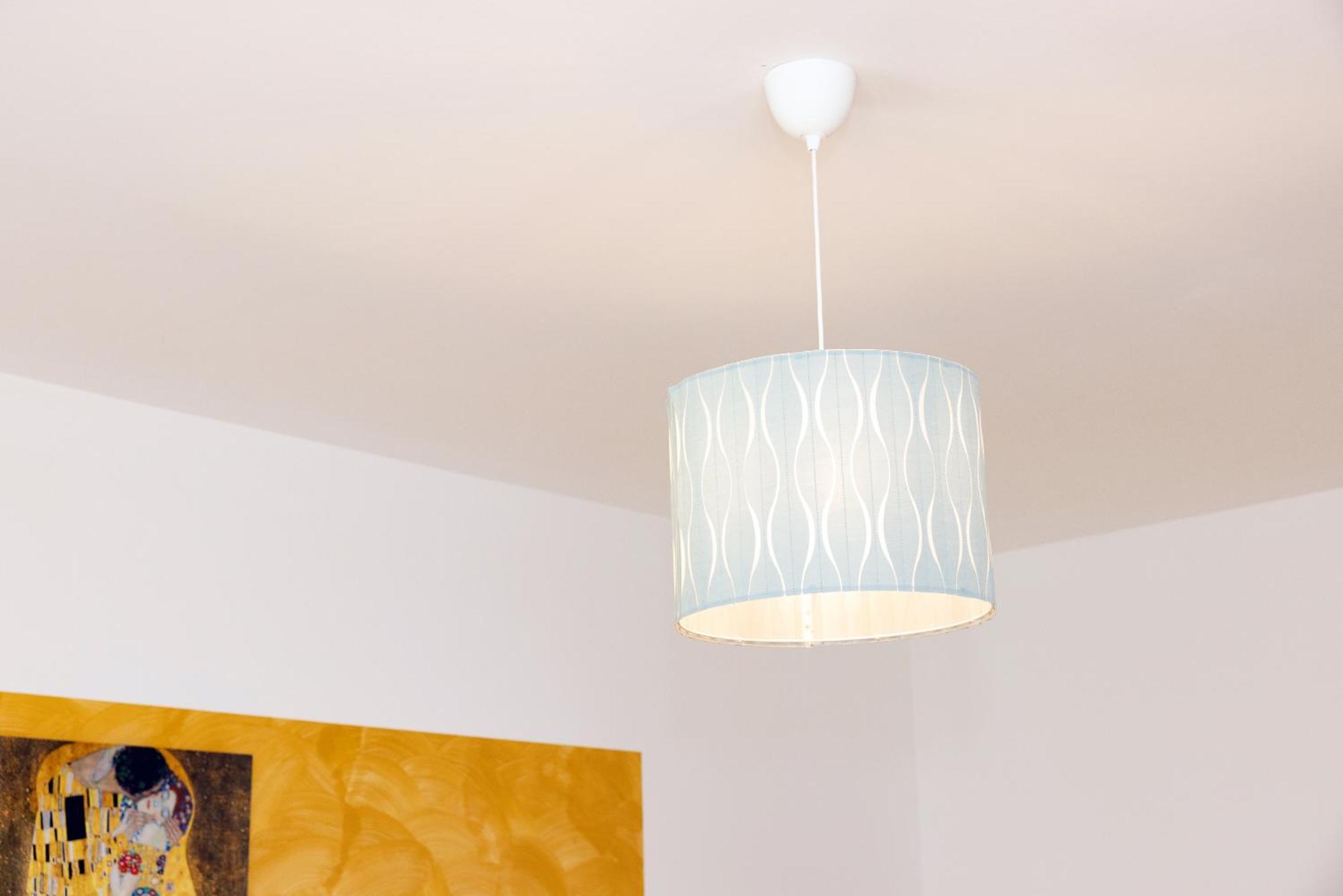 Calm & Cosy With Free Parking Apartment *