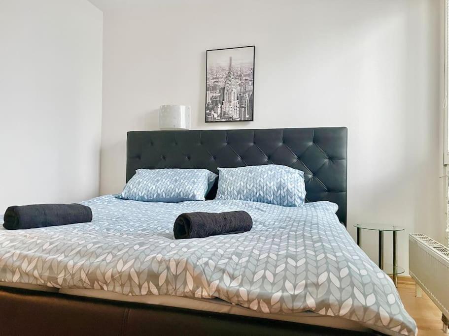 90 M2 Maisonette With Free Parking * Vienna