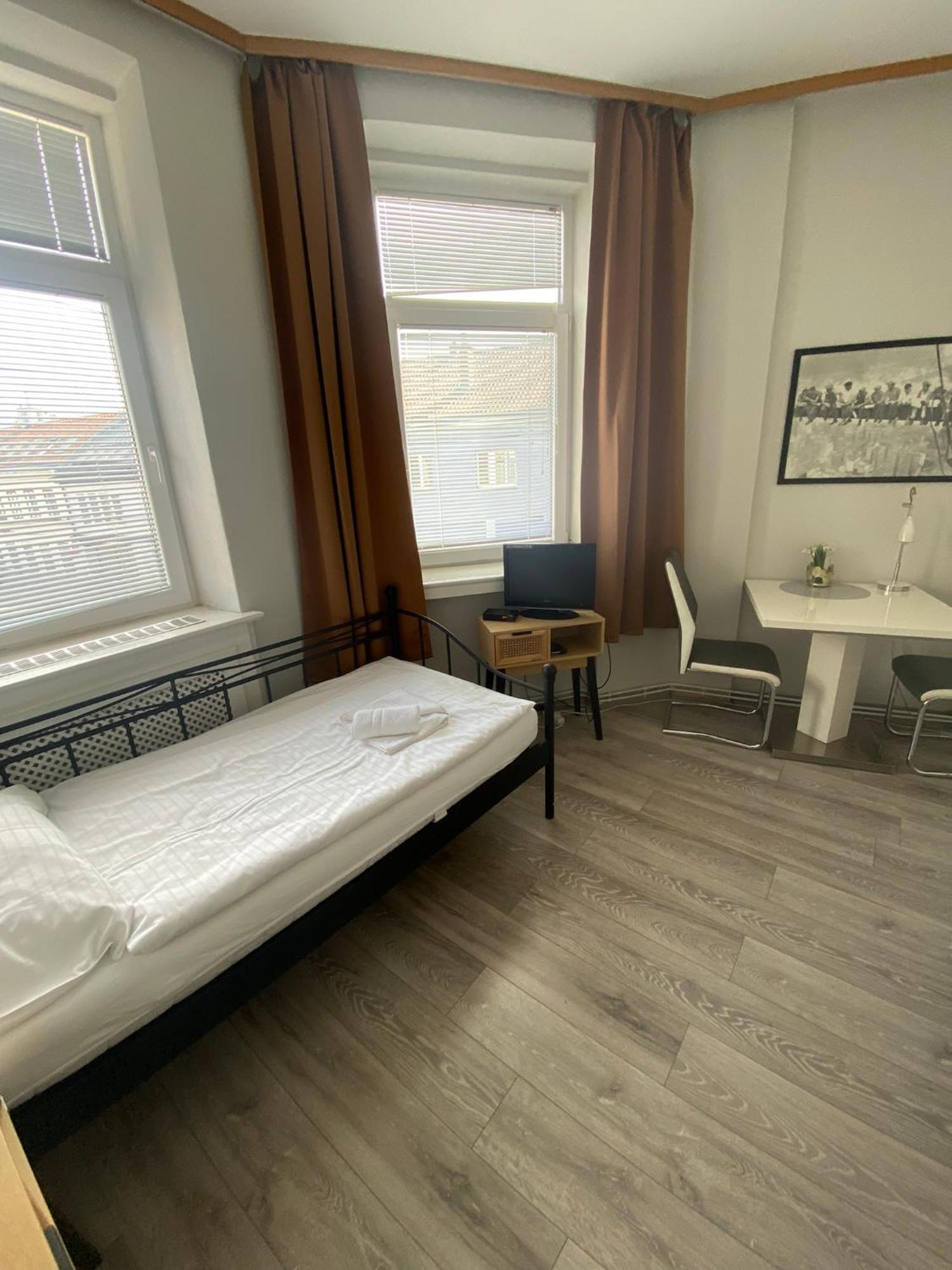 Lizzi 3* Vienna