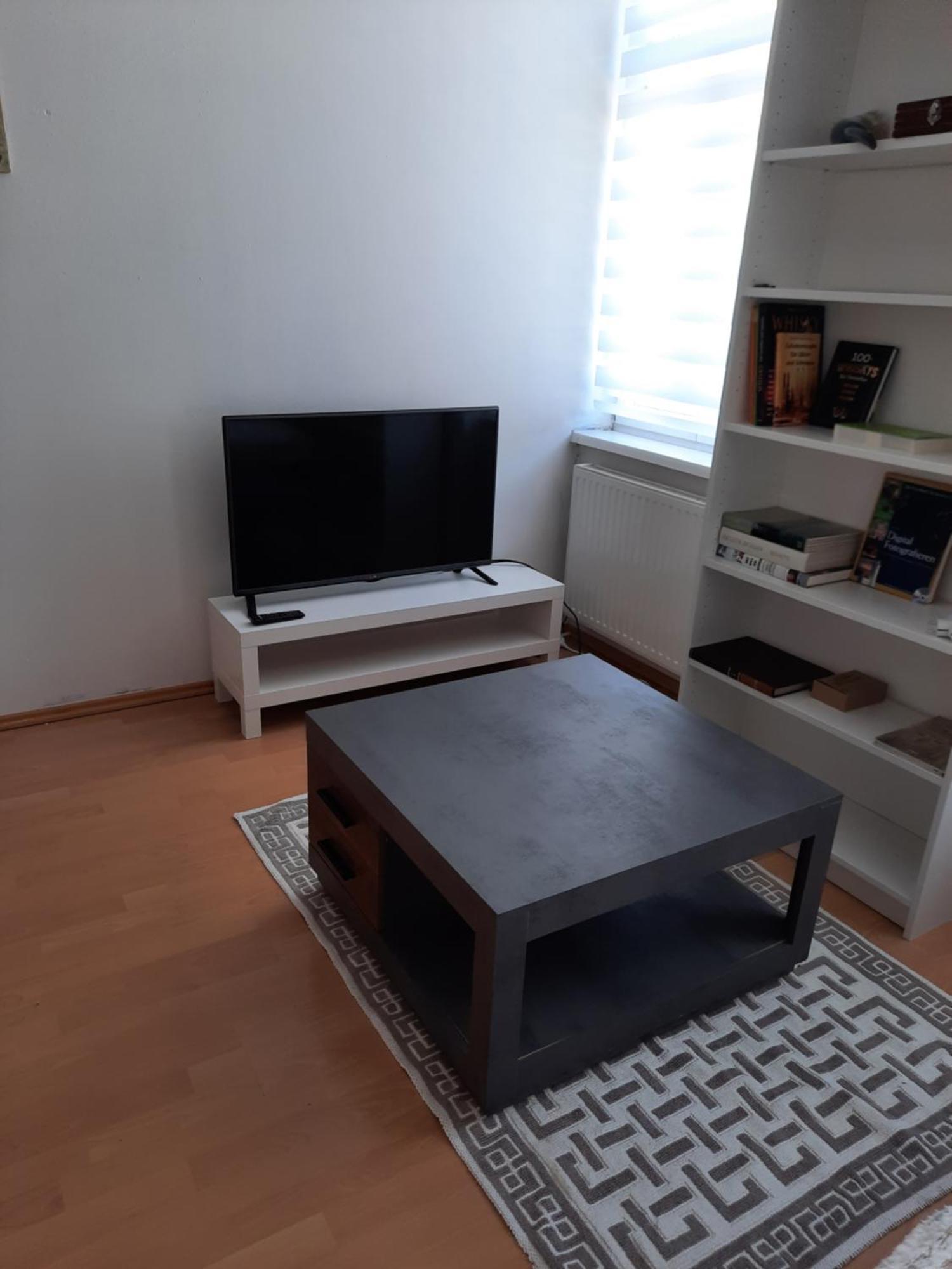 Apartment Romantic-1 Bedroom Vienna