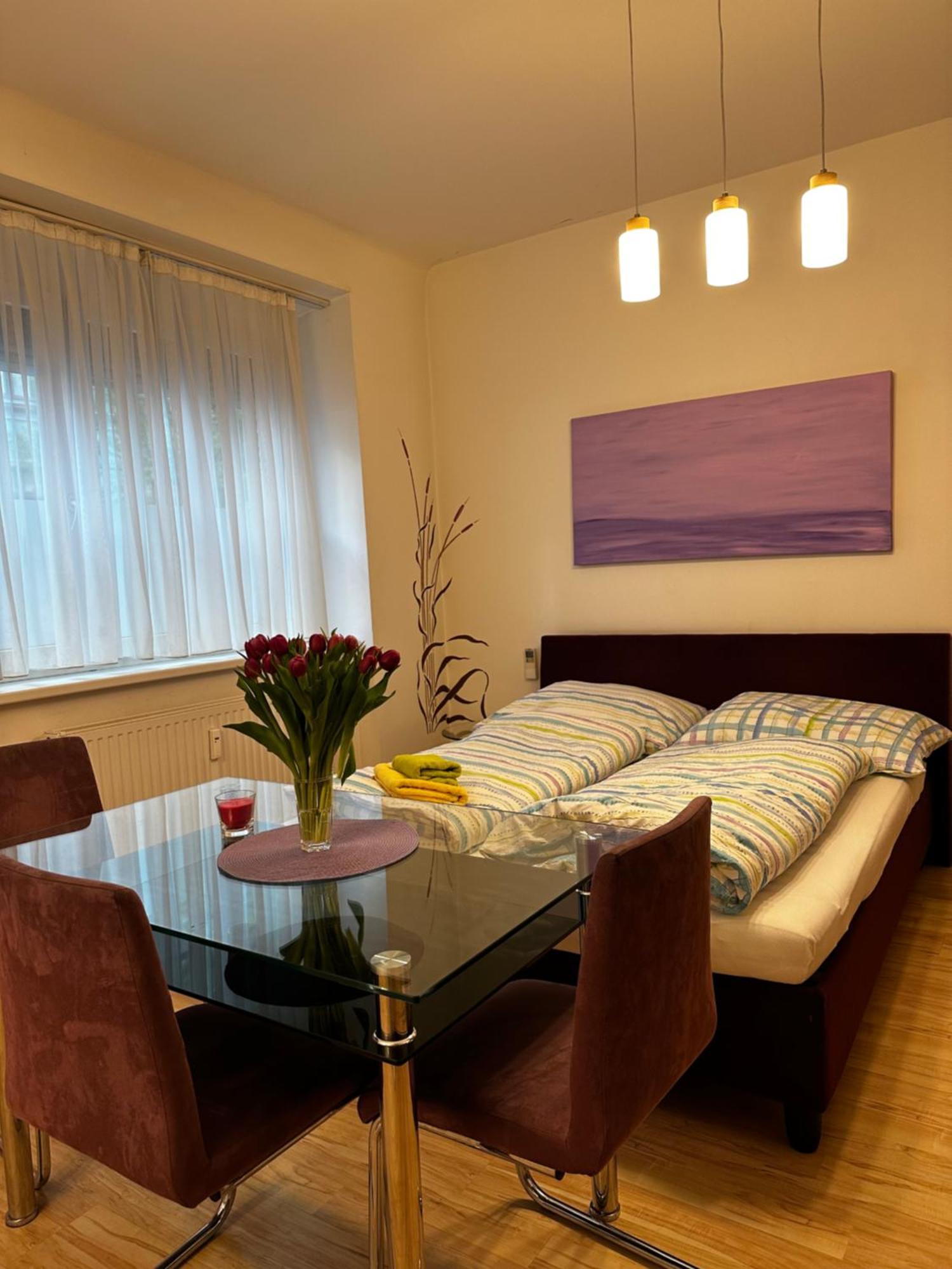 Modern In The Heart Of - Steps From The Opera Vienna