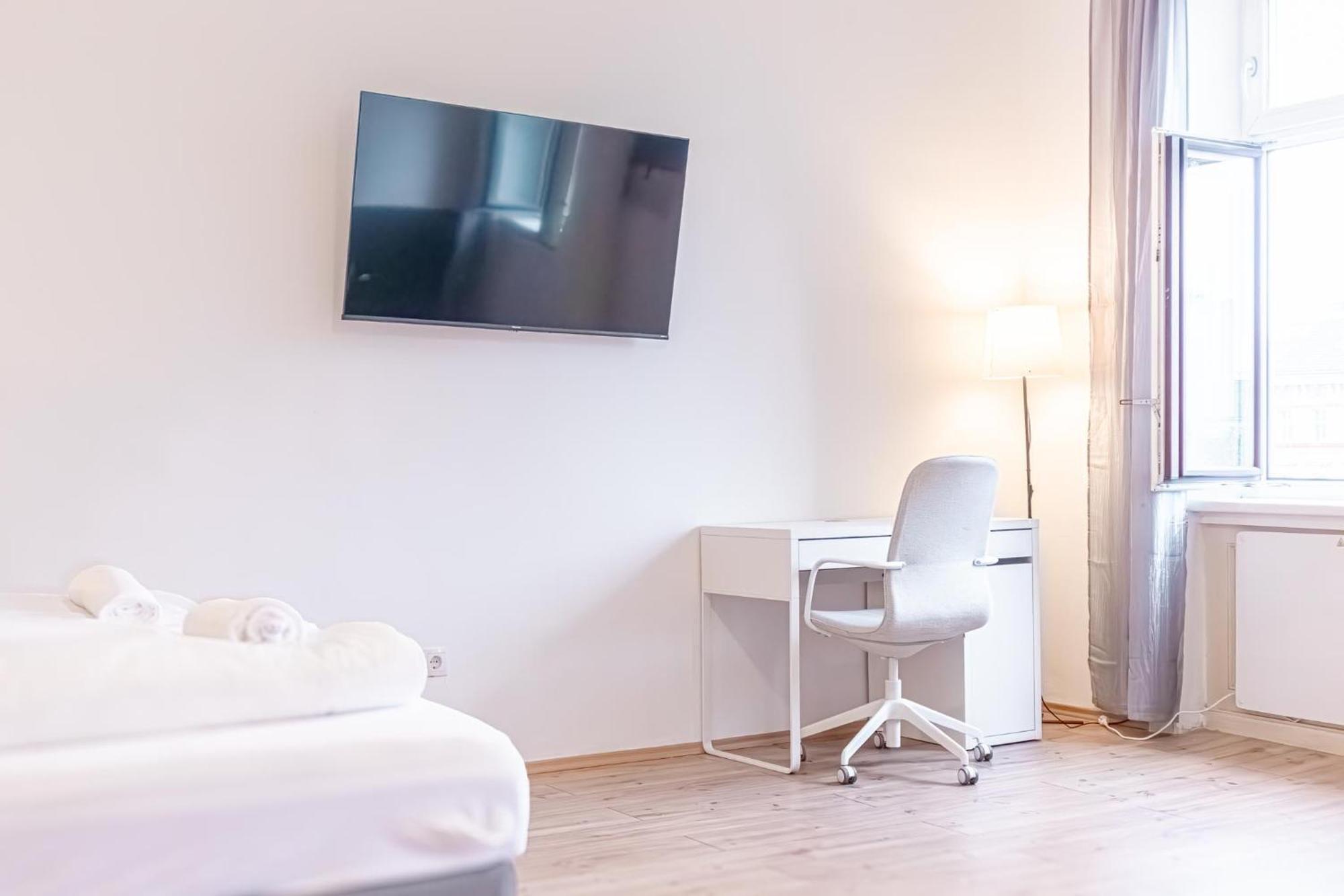 Appartamento Attractive 2br Near Akh Ideal For Longstays *