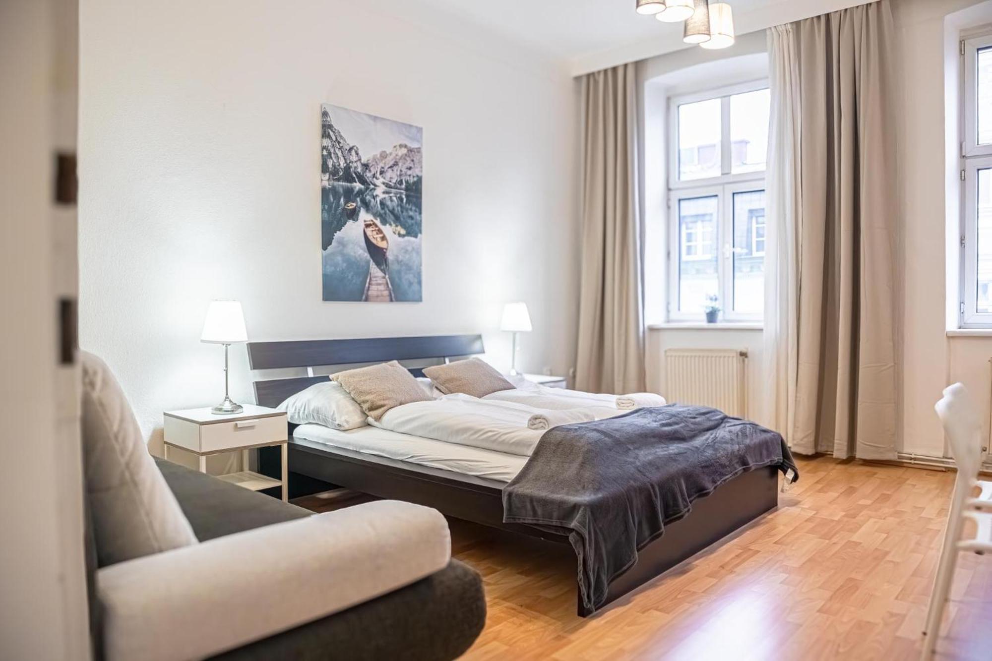 Delightful 2br Apt.-near Wiener Stadthalle Apartment