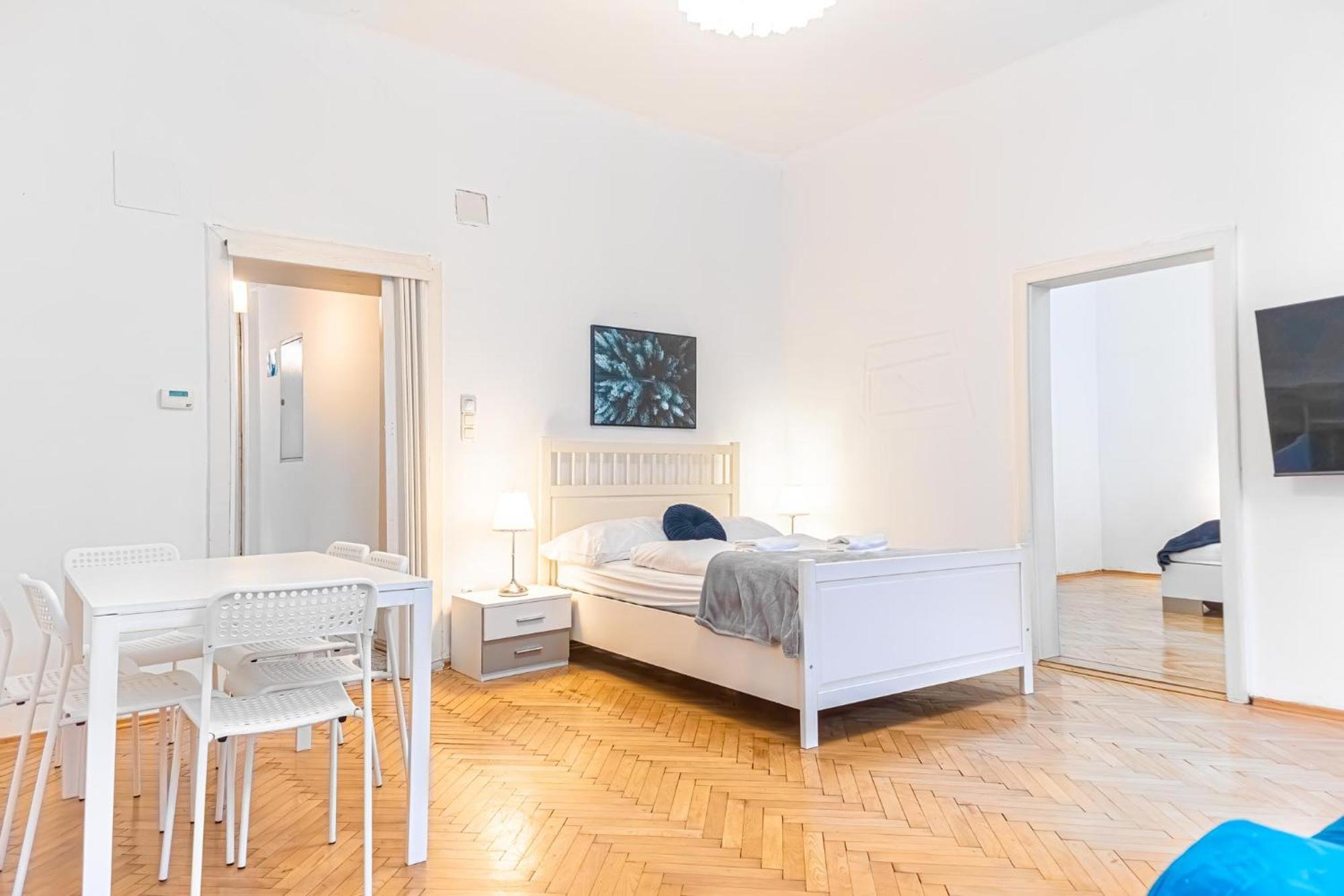 Deluxe 3br Apt. Wiener Stadthalle - Suitable For Longstays Apartment *
