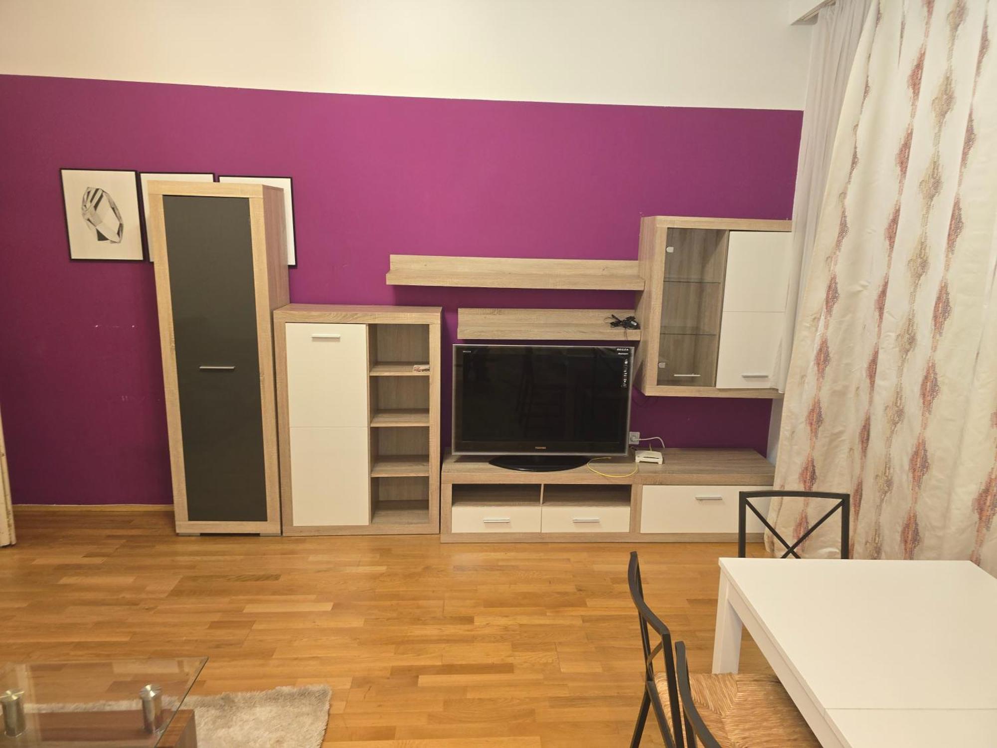 1080 Apartment