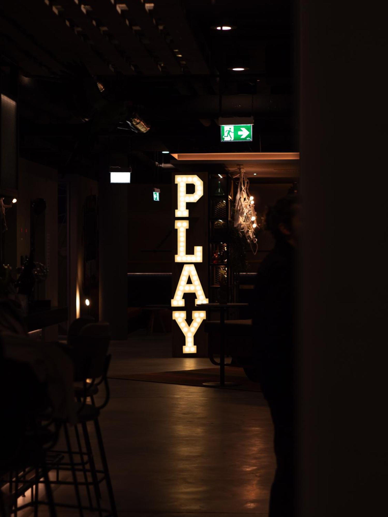 Hotel Moxy East *