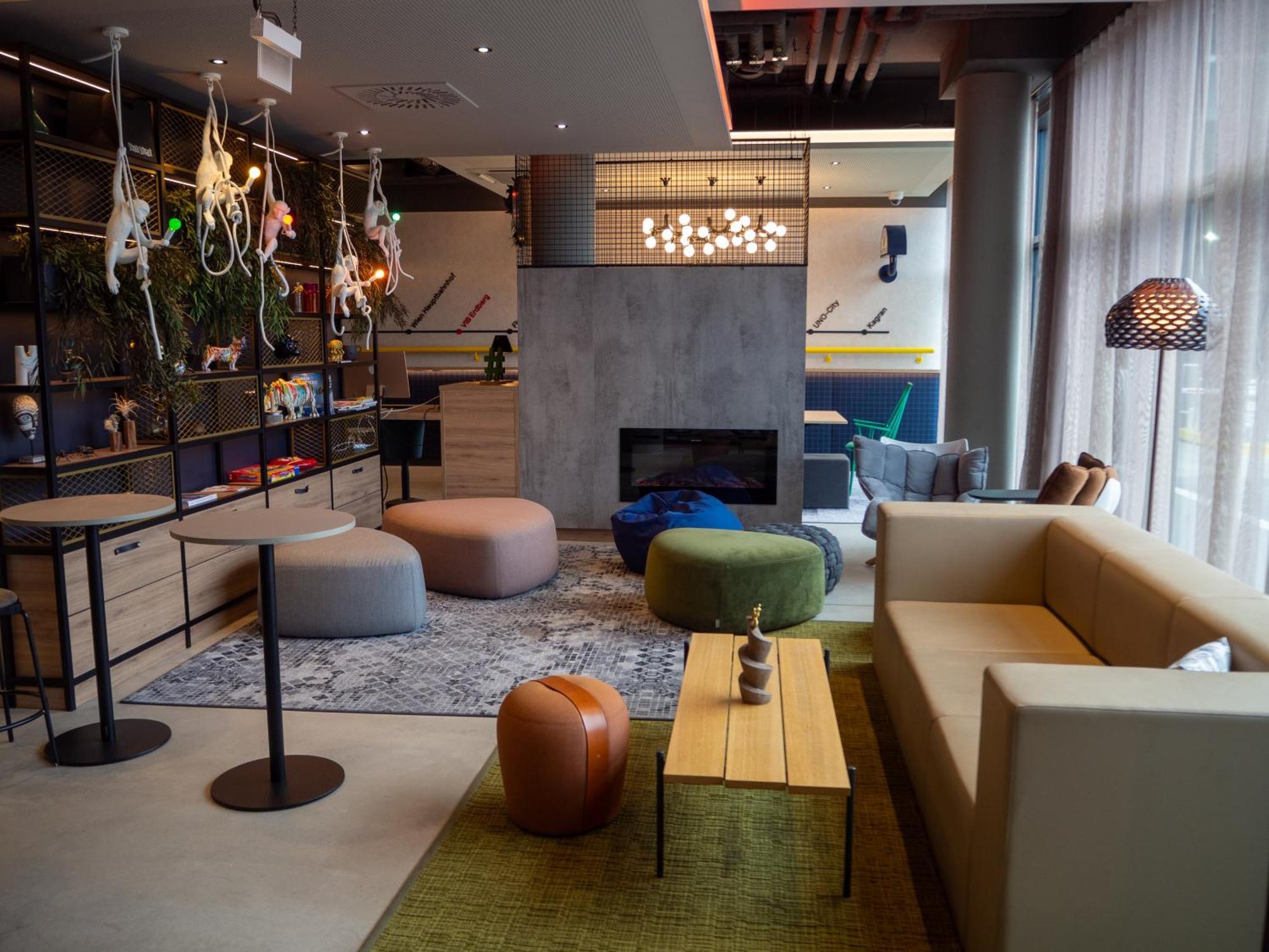 Moxy East Vienna