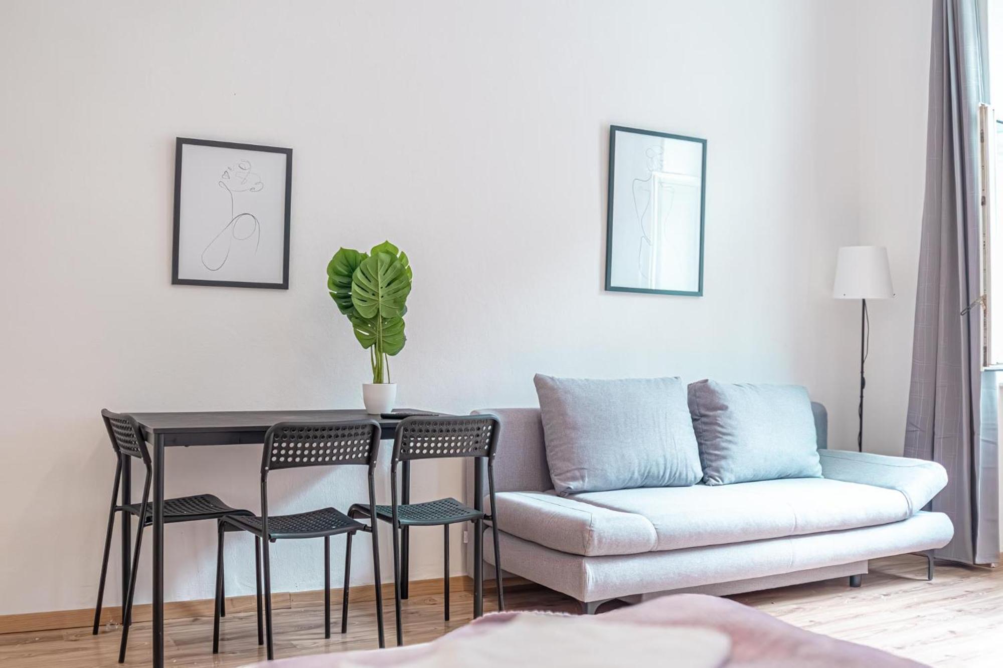 Antique Chic 2br Getaway In A Historic Setting *
