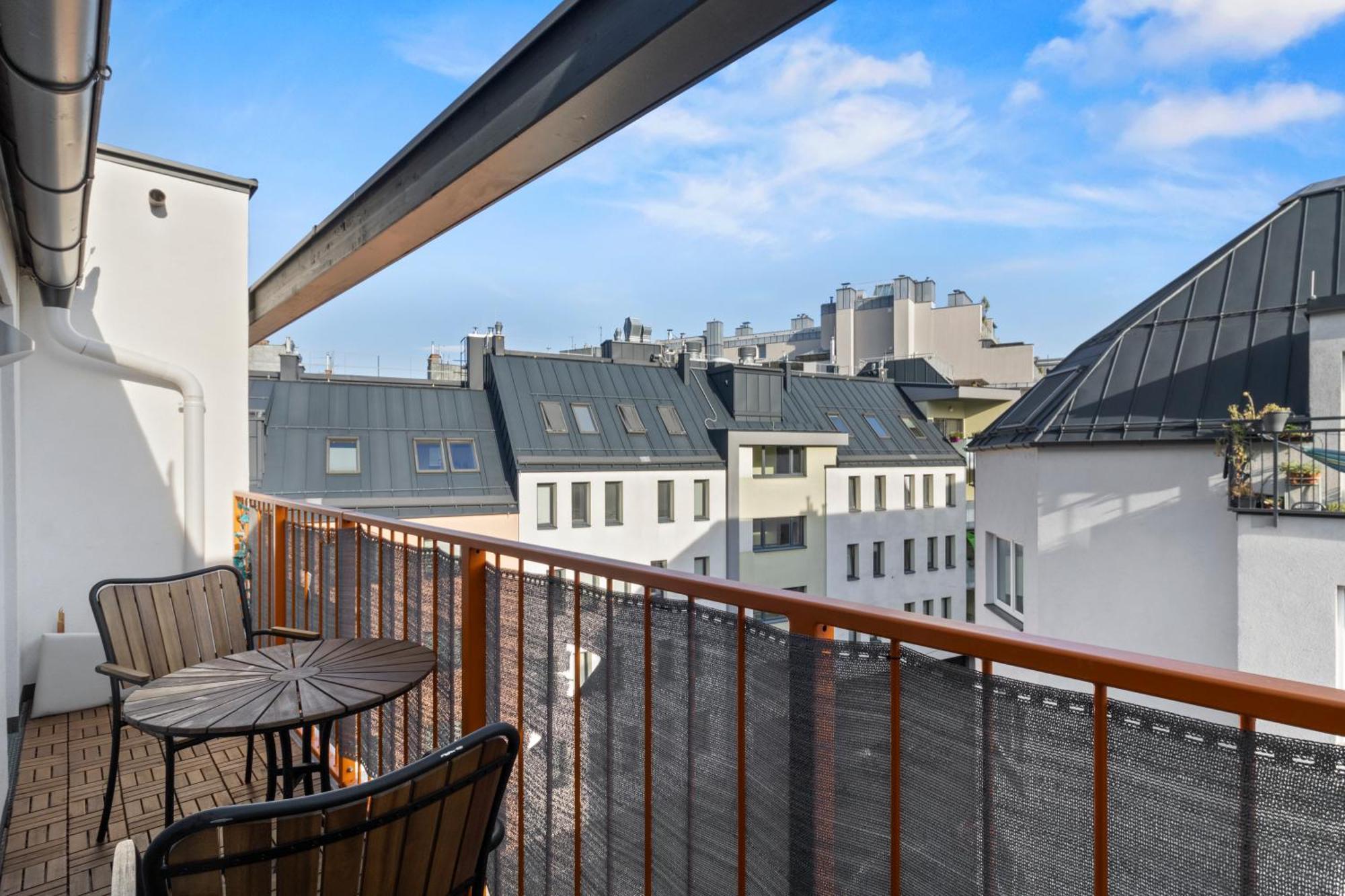 Apartment Free Parking I Balcony I 5 Min To Train Station Wien
