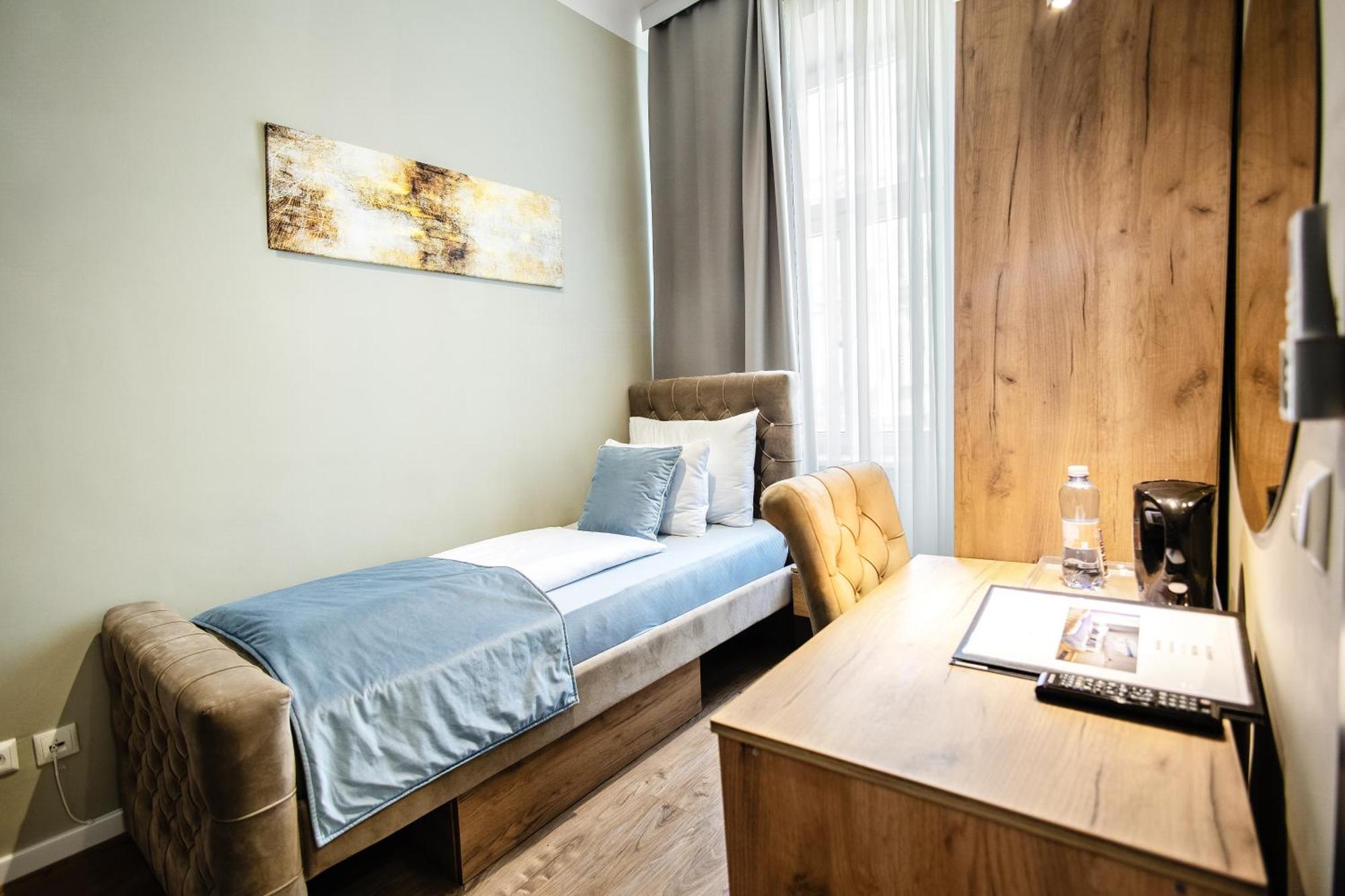 Vayalen Boutique Vienna
