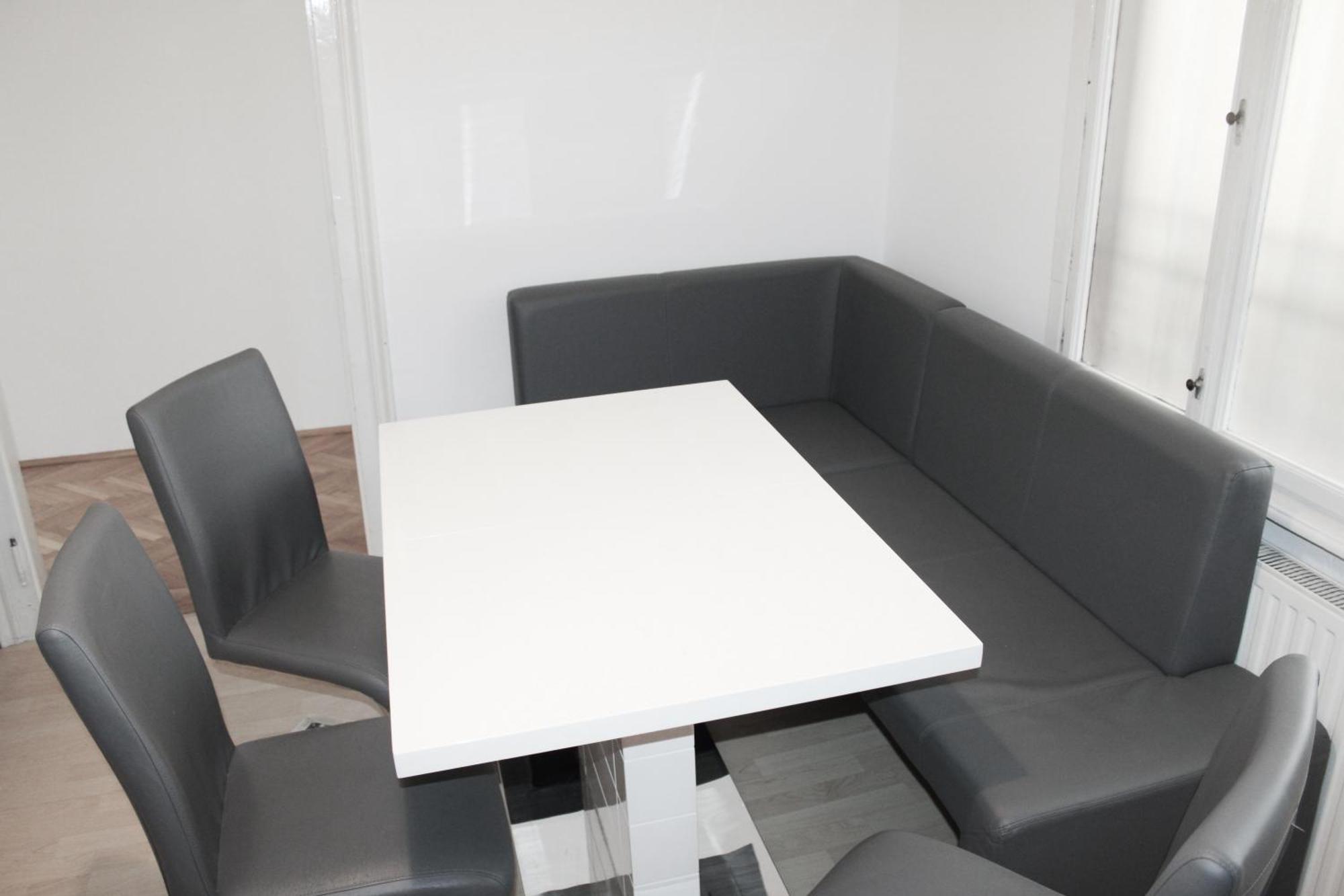 Apartment Spittelau Chillout Lounge By Ichbucheat *
