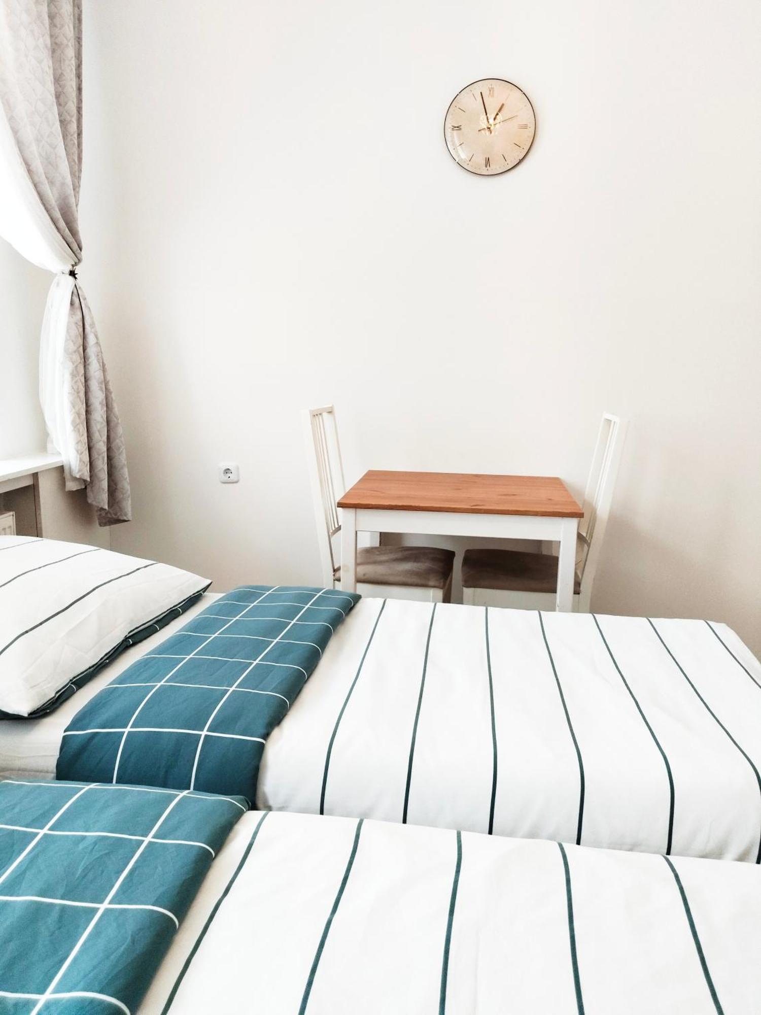 Favorit-rooms Direkt Metro-u1 Connection To Centralstation And City-center *