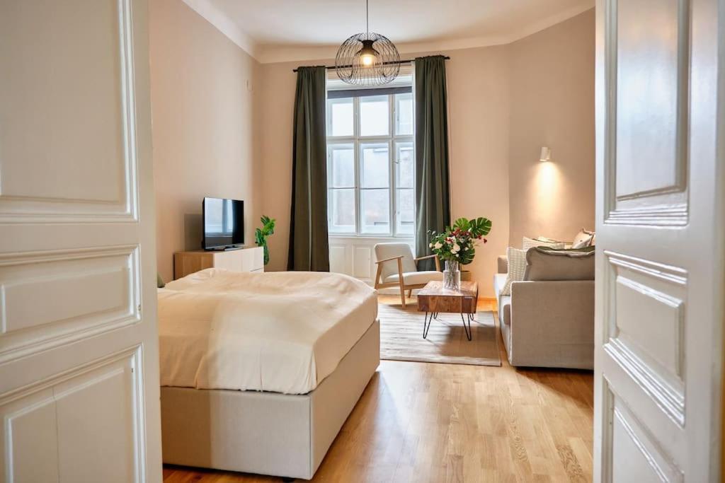 10 Minutes To Mariahilfer Strasse I Naehe Zentrum Apartment