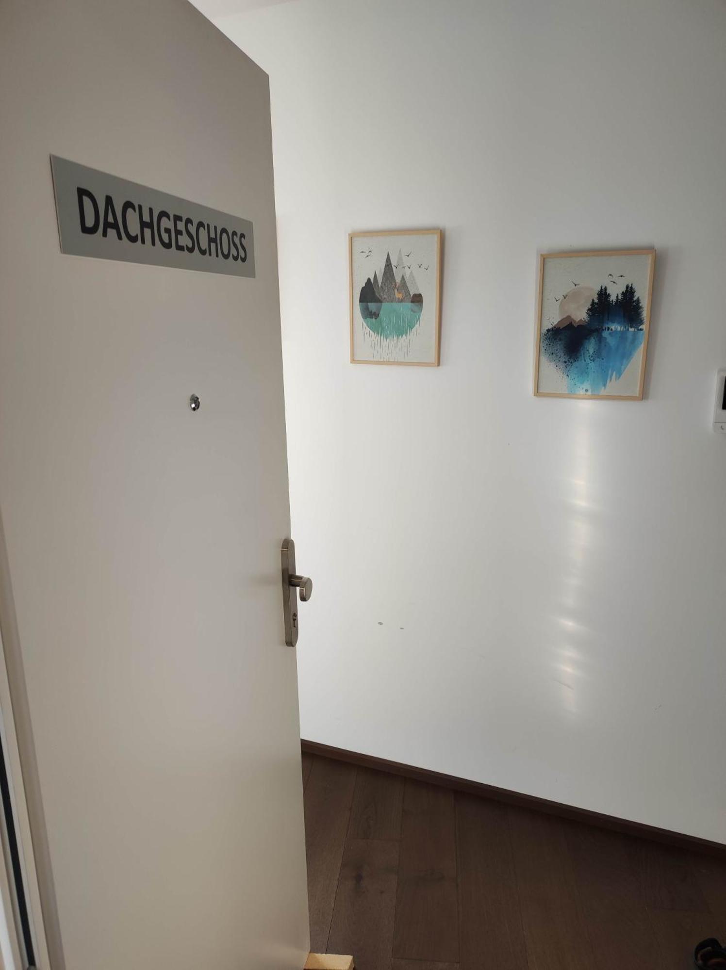 Apartment Luxus Penthouse Gegenueber International Centre Und Kaiserwasser *