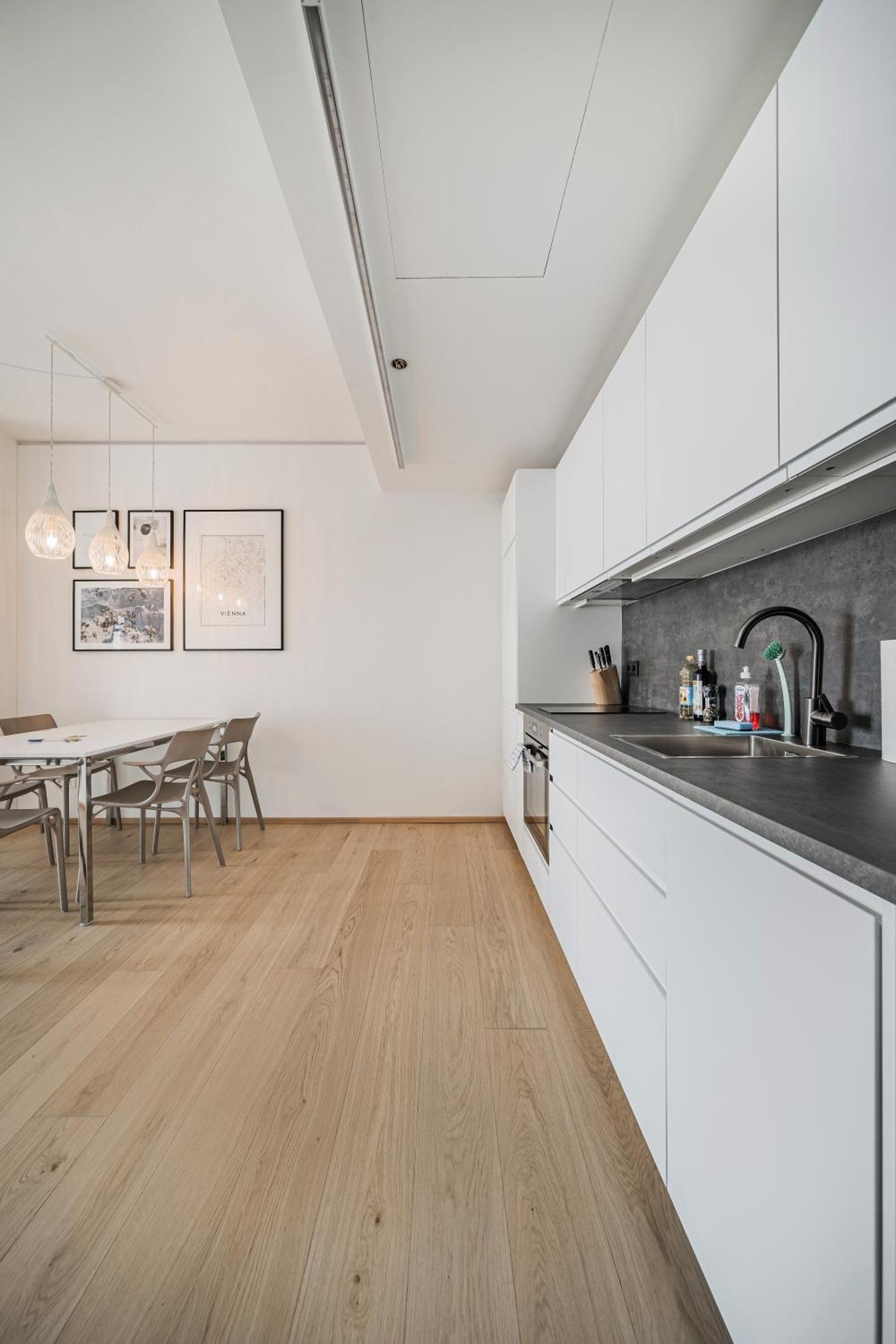 Apartment Luxury With View Over And Pool *