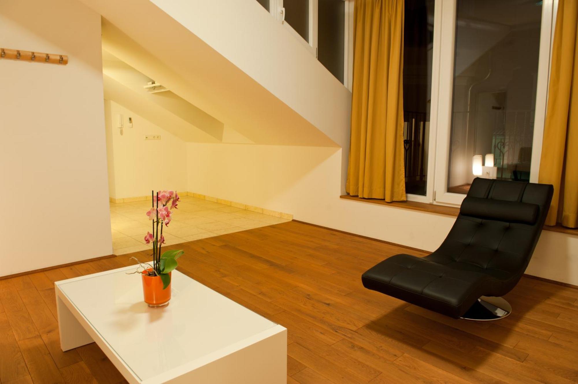 Nestroygasse Apartment Wien