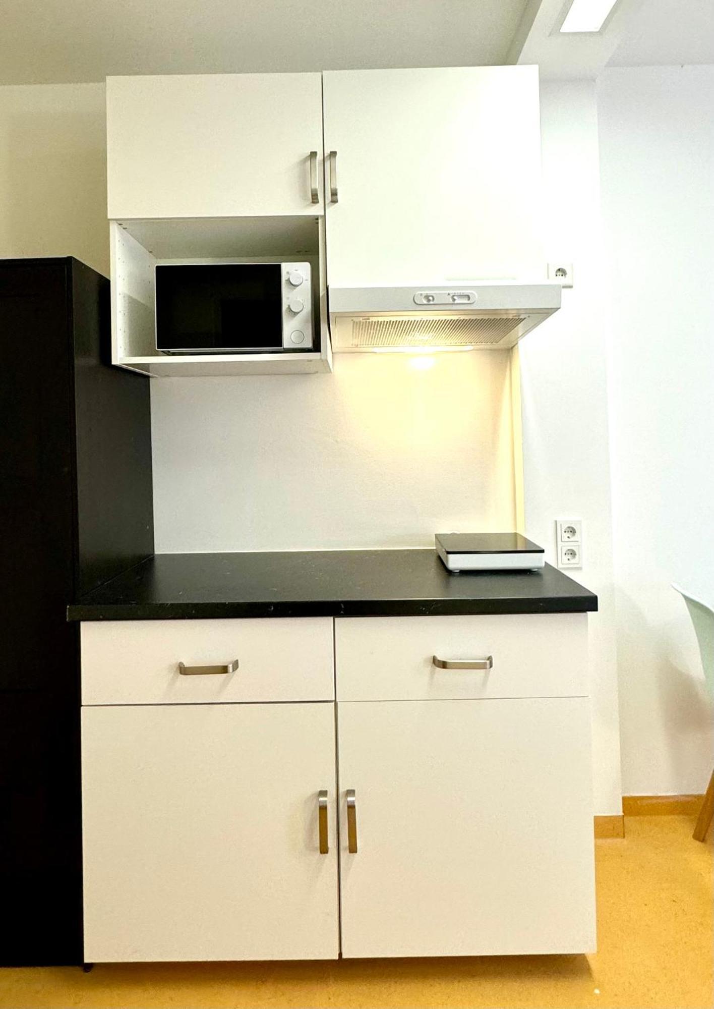 A&t & Albergue Viena