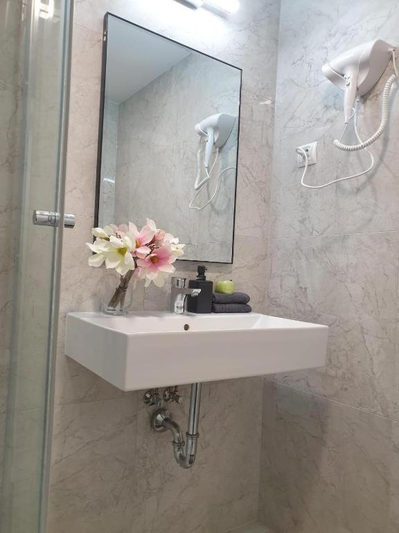 Apartamento Betariel'com Westbahnhof M *