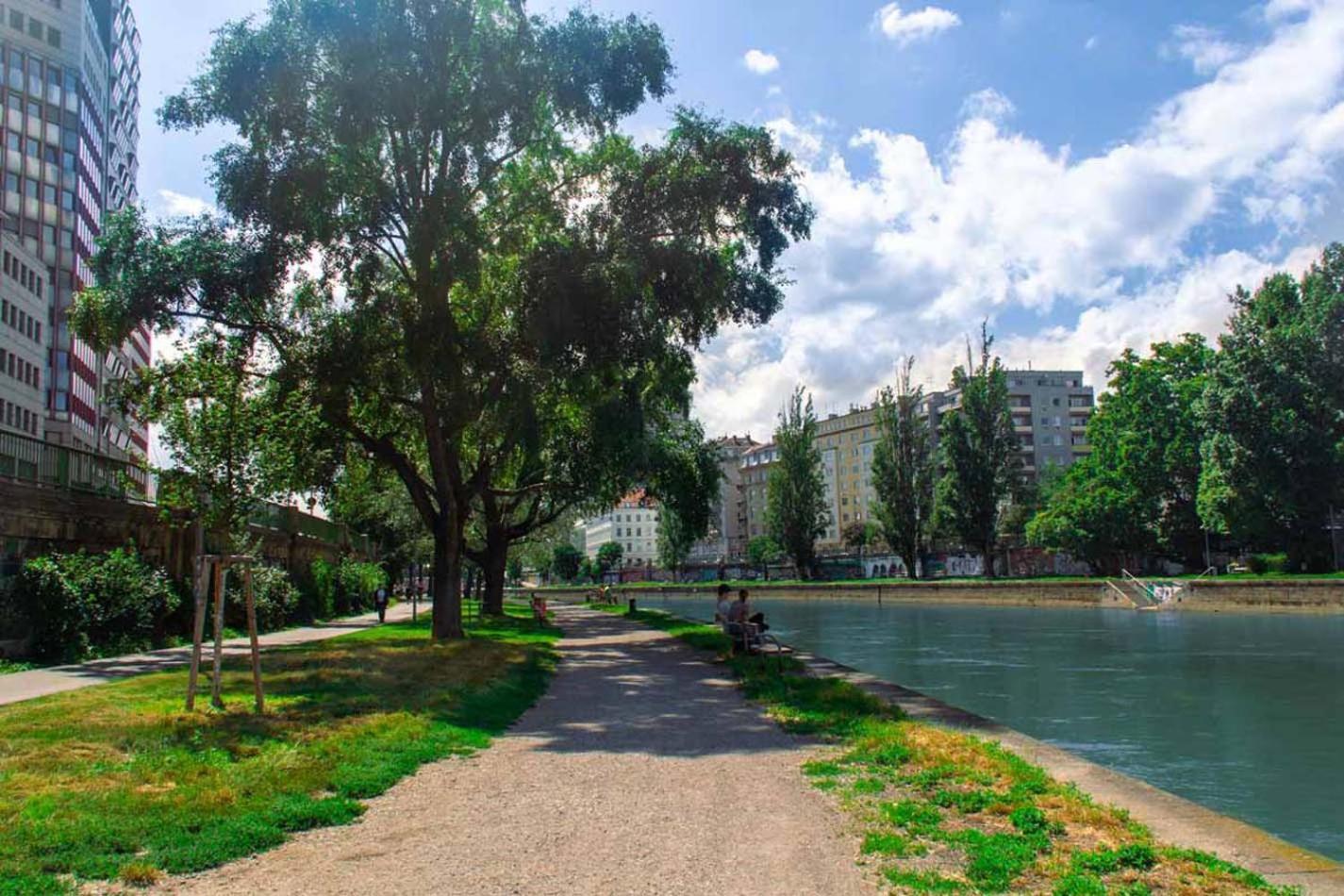 Charming Historical Near Centre Vienna