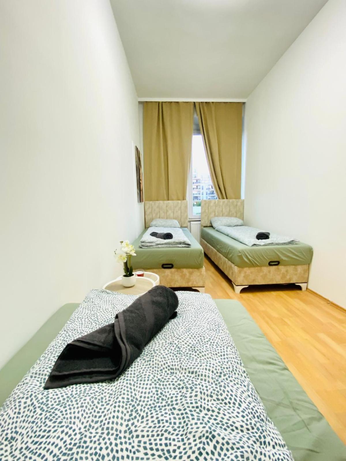 Bright 5br Shared W Great Transport Link * Wien
