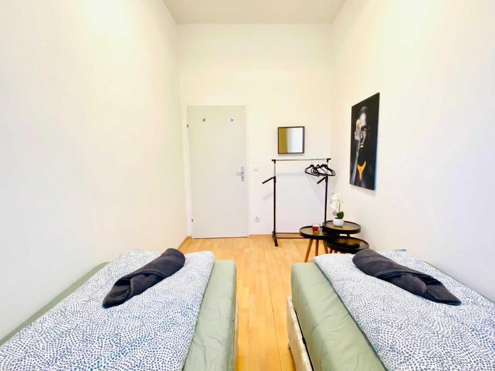 Bright 5br Shared W Great Transport Link * Wien