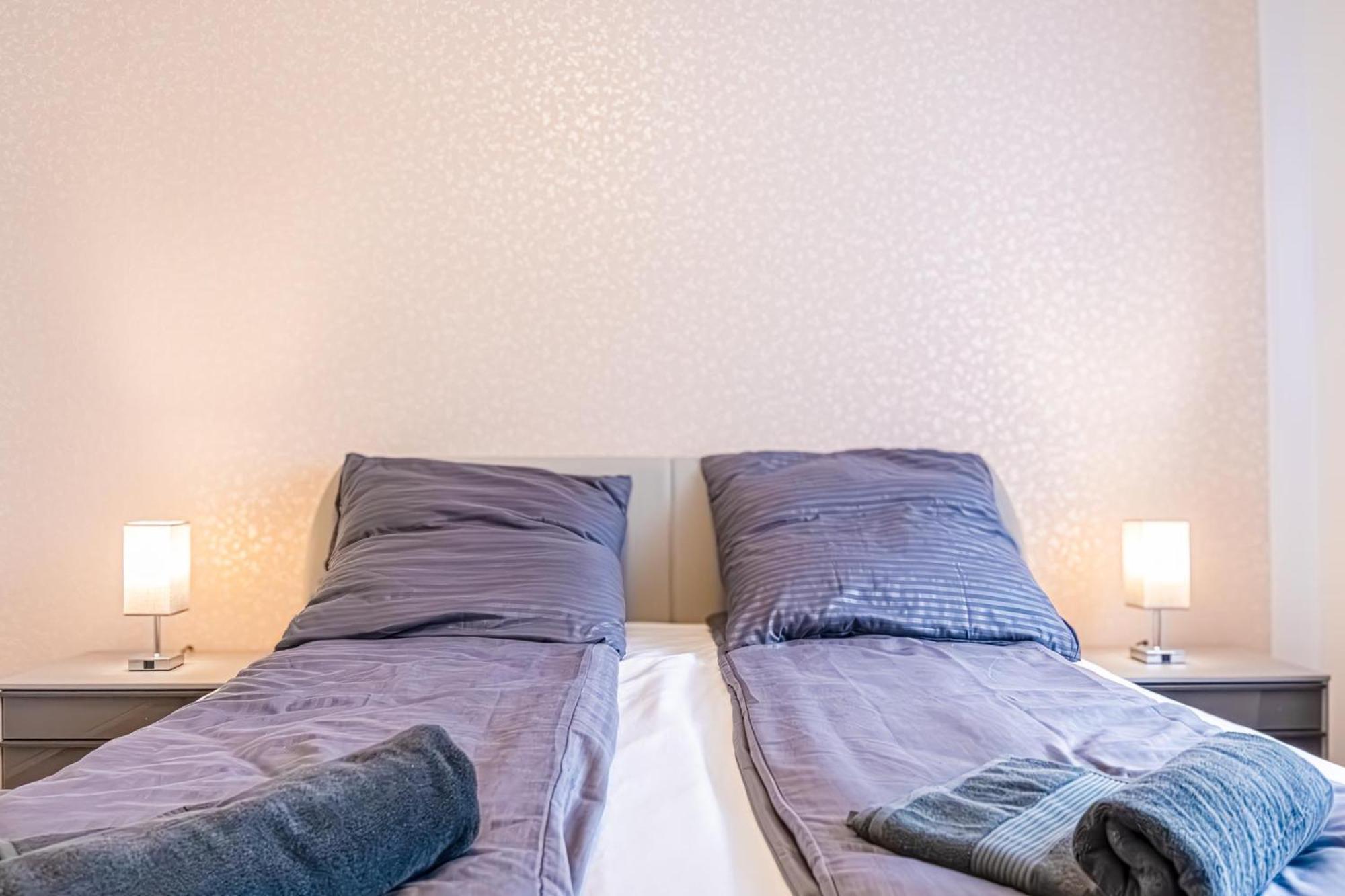 Charming 1br And 1lr Modern Design Donaustadt Apartment *
