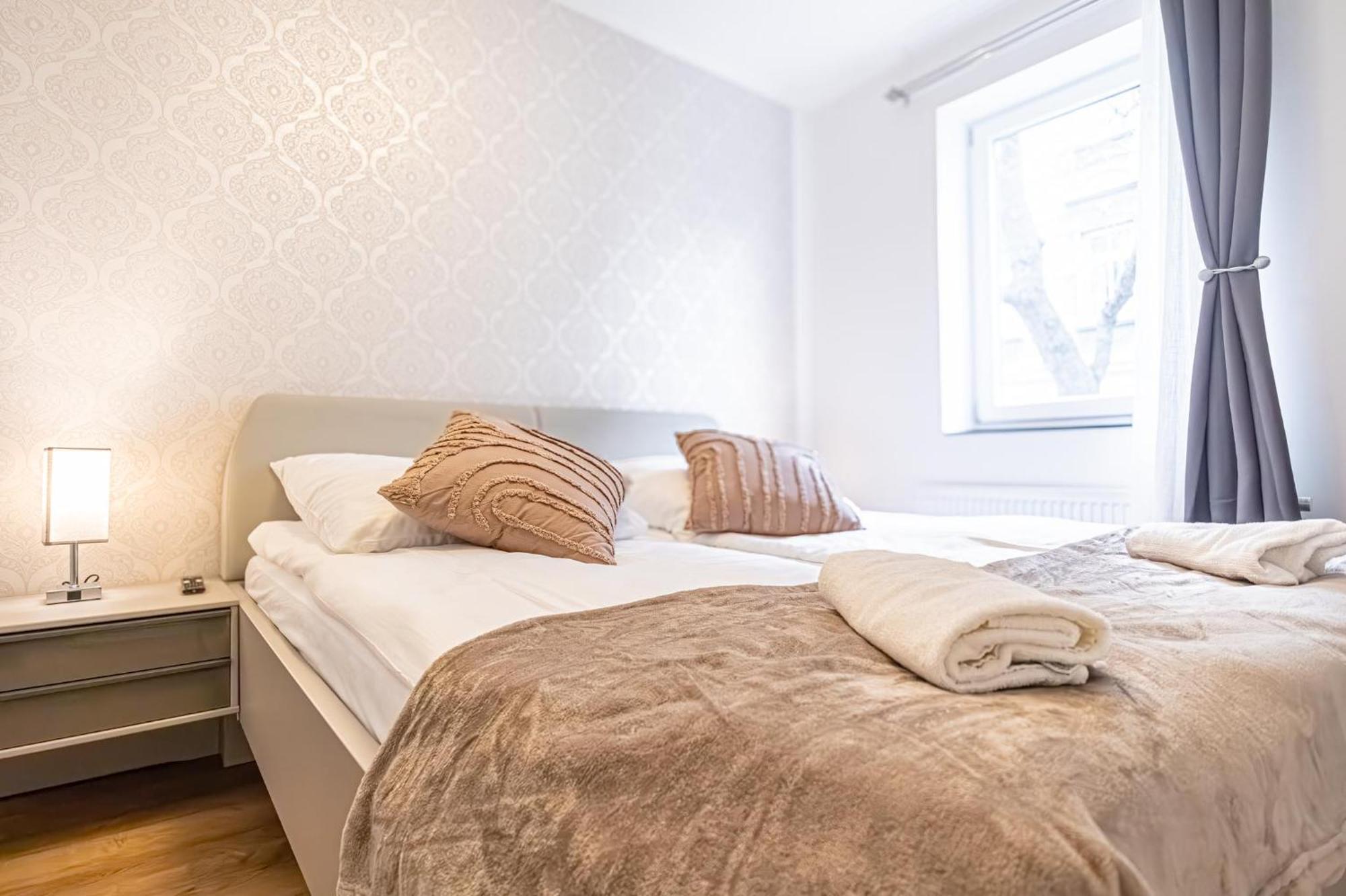 Charming 1br And 1lr Modern Design Donaustadt Wien