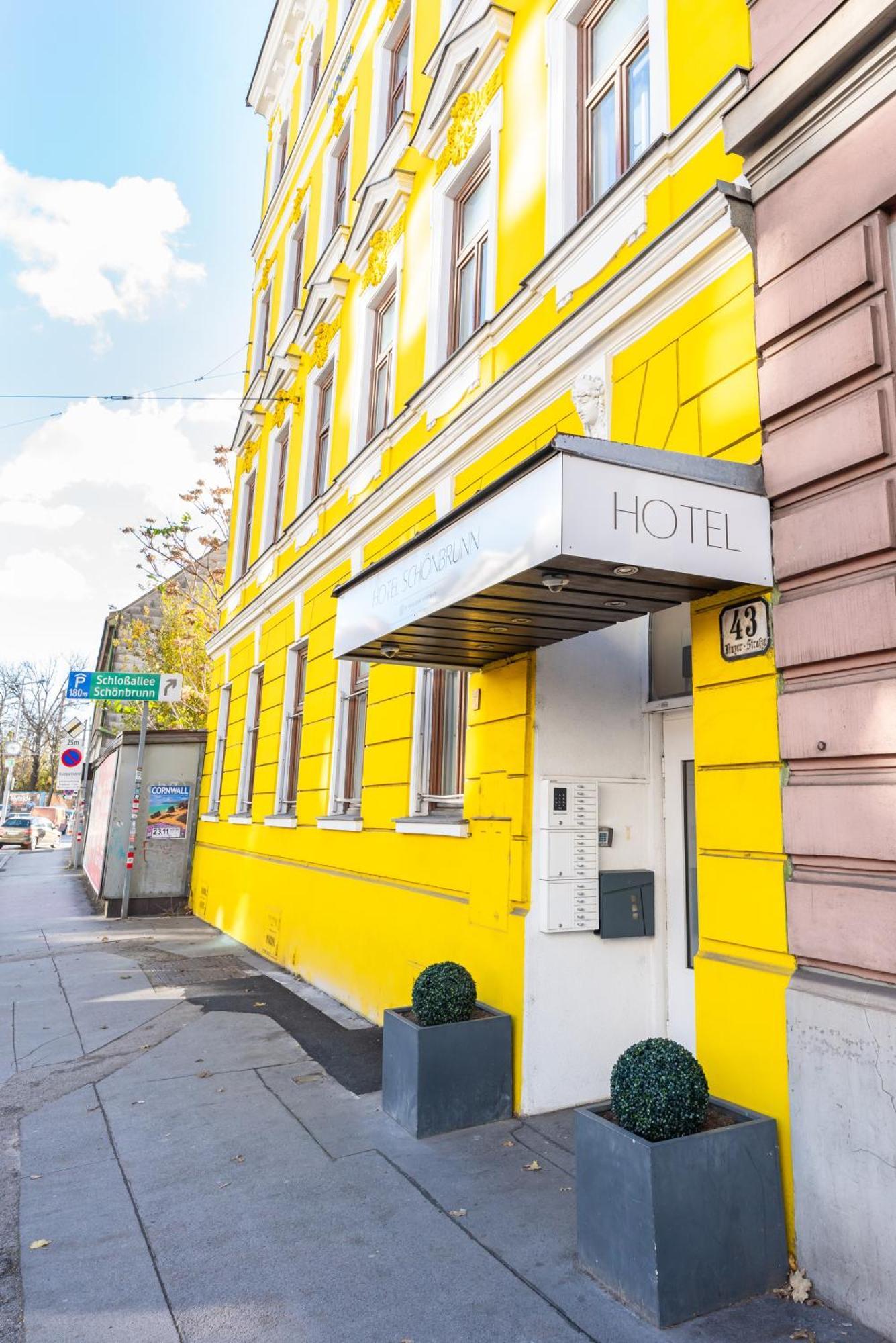 Schoenbrunn Hotel Vienna