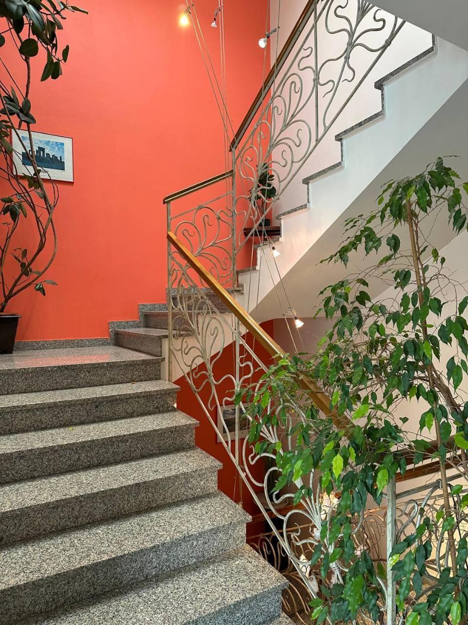 Bed & Breakfast Erlaa 4*