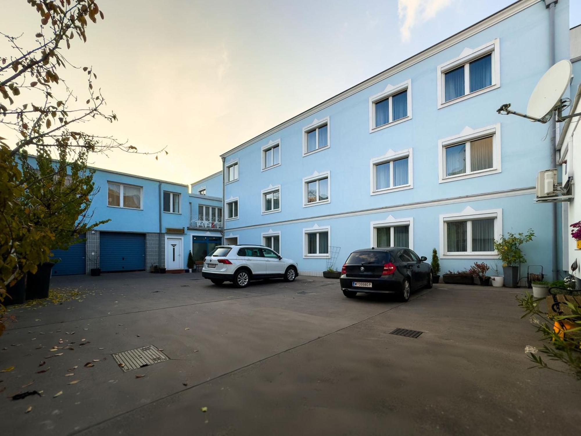 Erlaa Bed & Breakfast Vienna