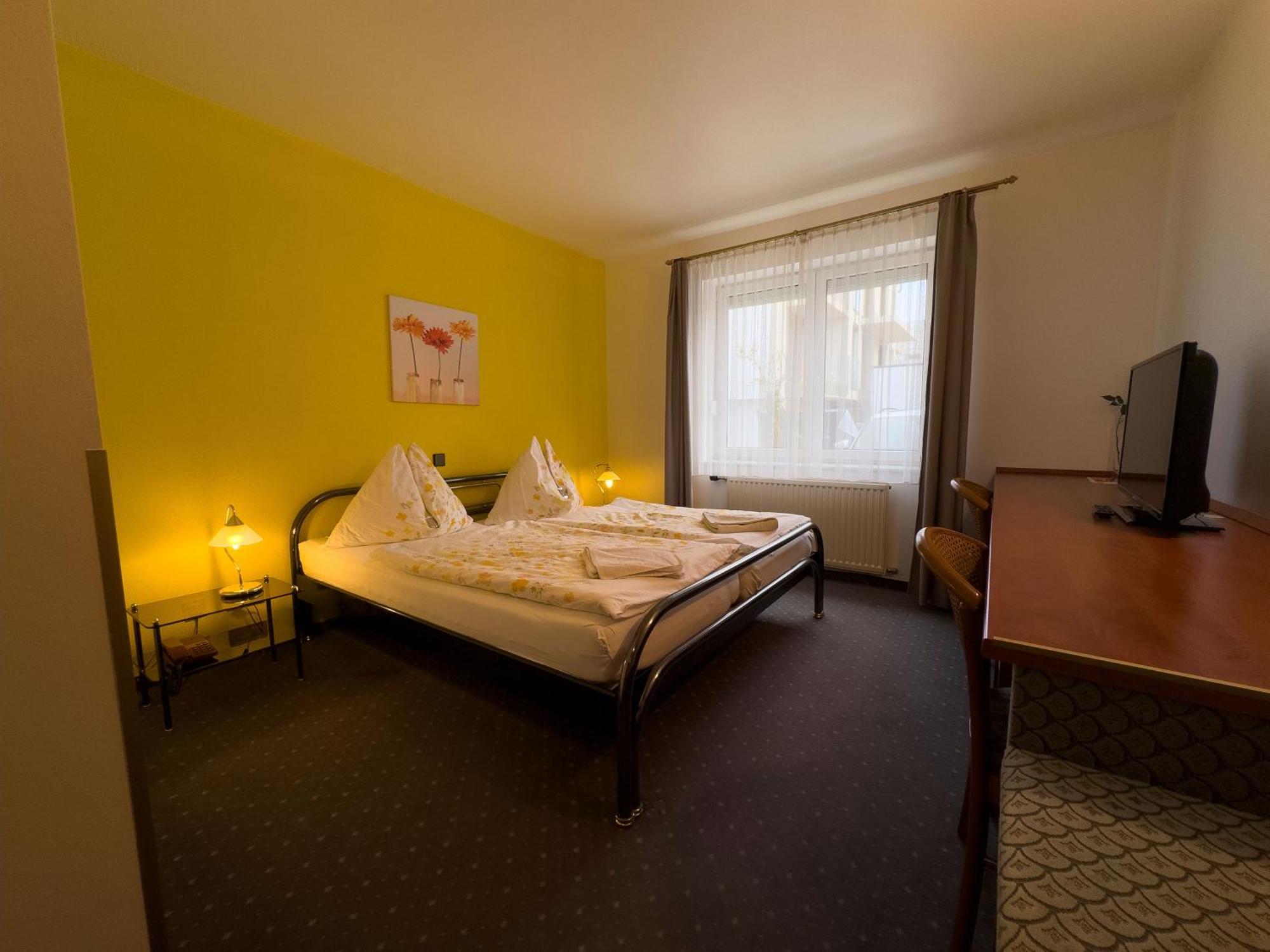 Erlaa Bed & Breakfast Vienna