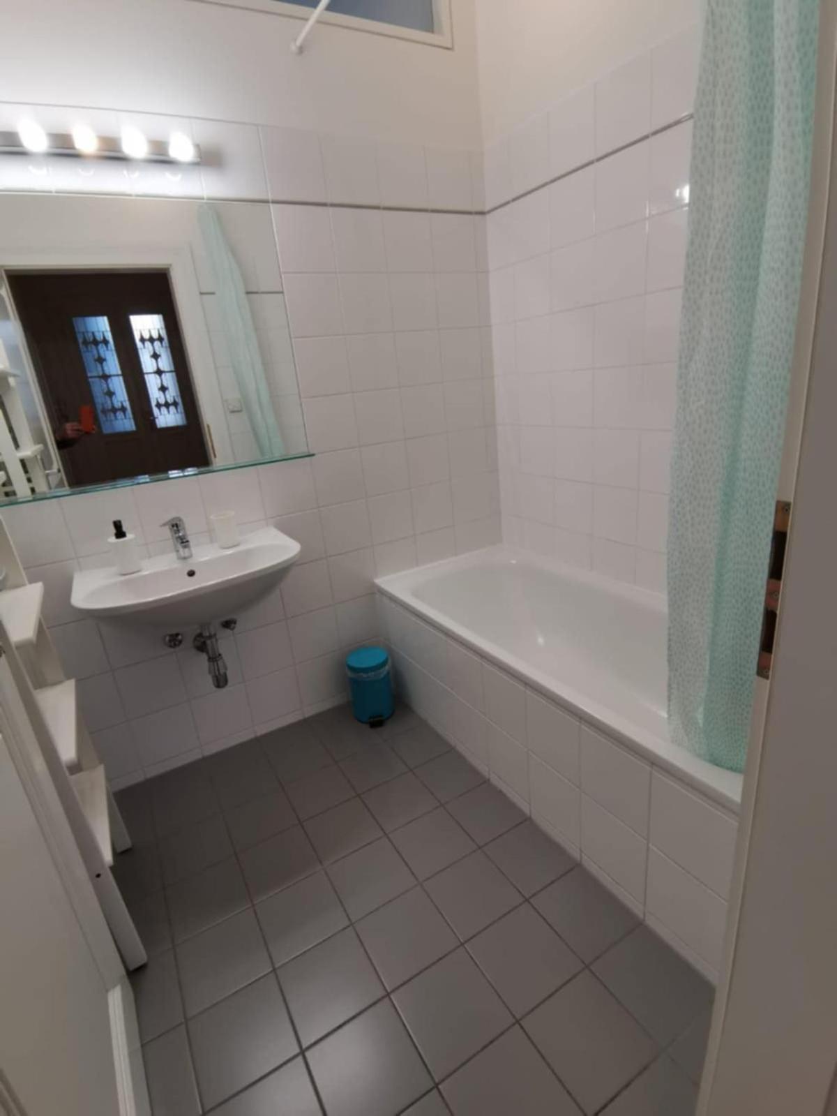 Cozy Near Schoenbrunn 17 Apartment