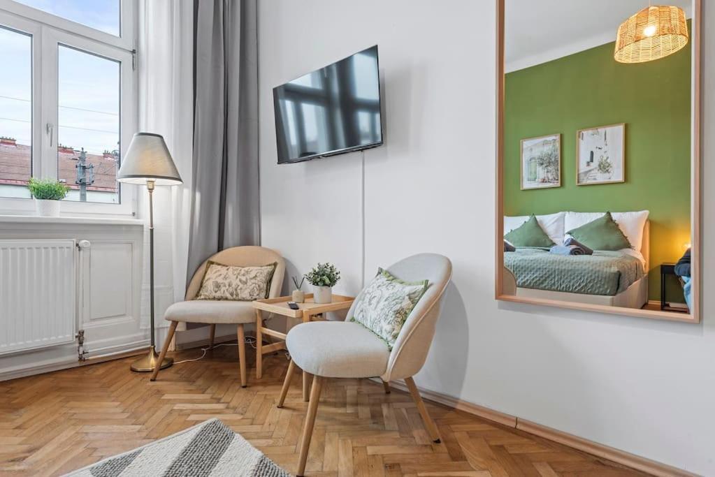 Apartment Stylish & Modern Viennese *