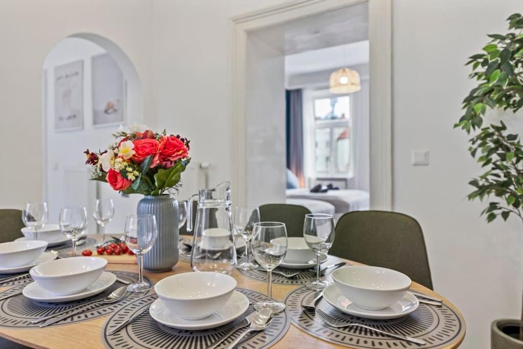 Stylish & Modern Viennese Apartment Vienna